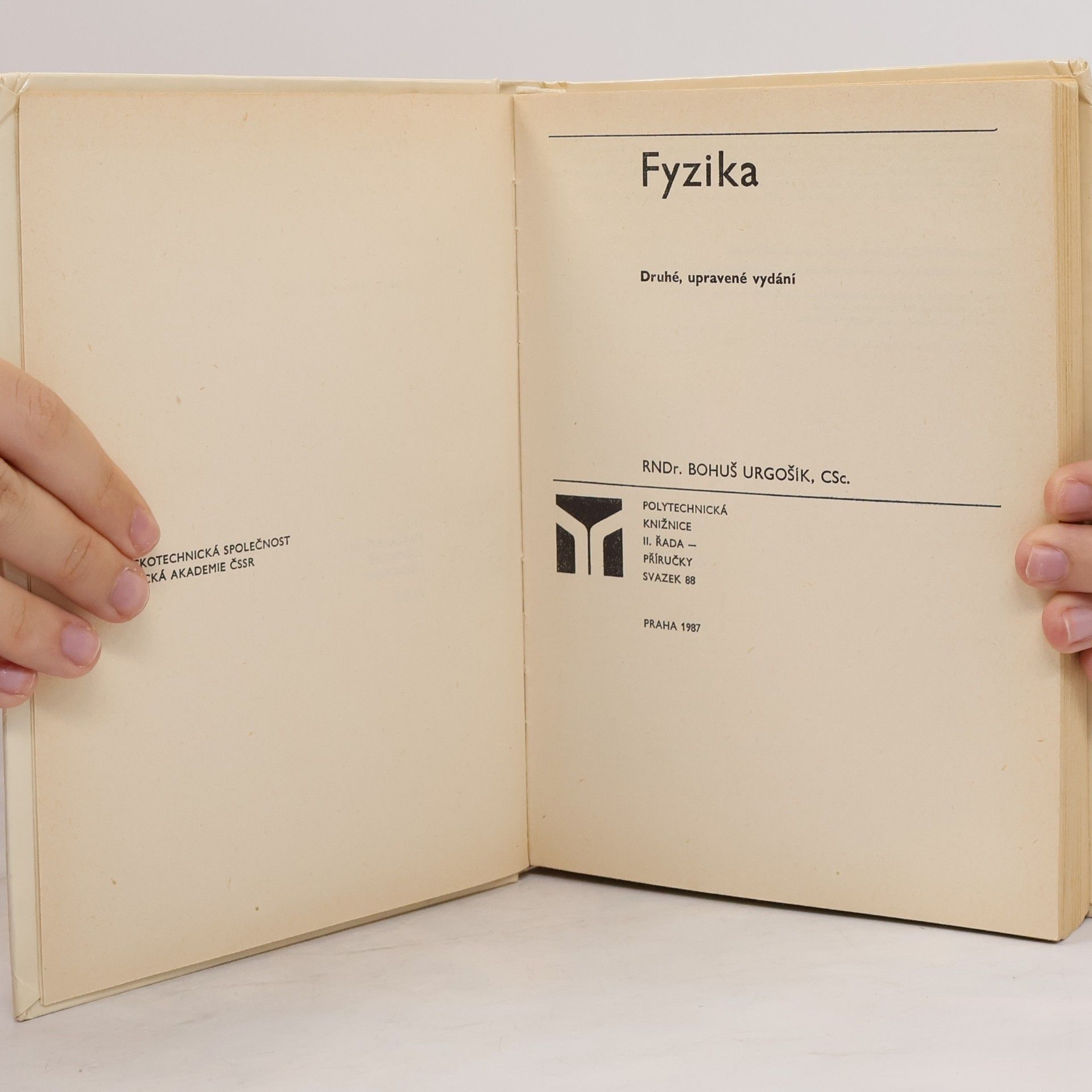 Bohuš Urgošík Fyzika