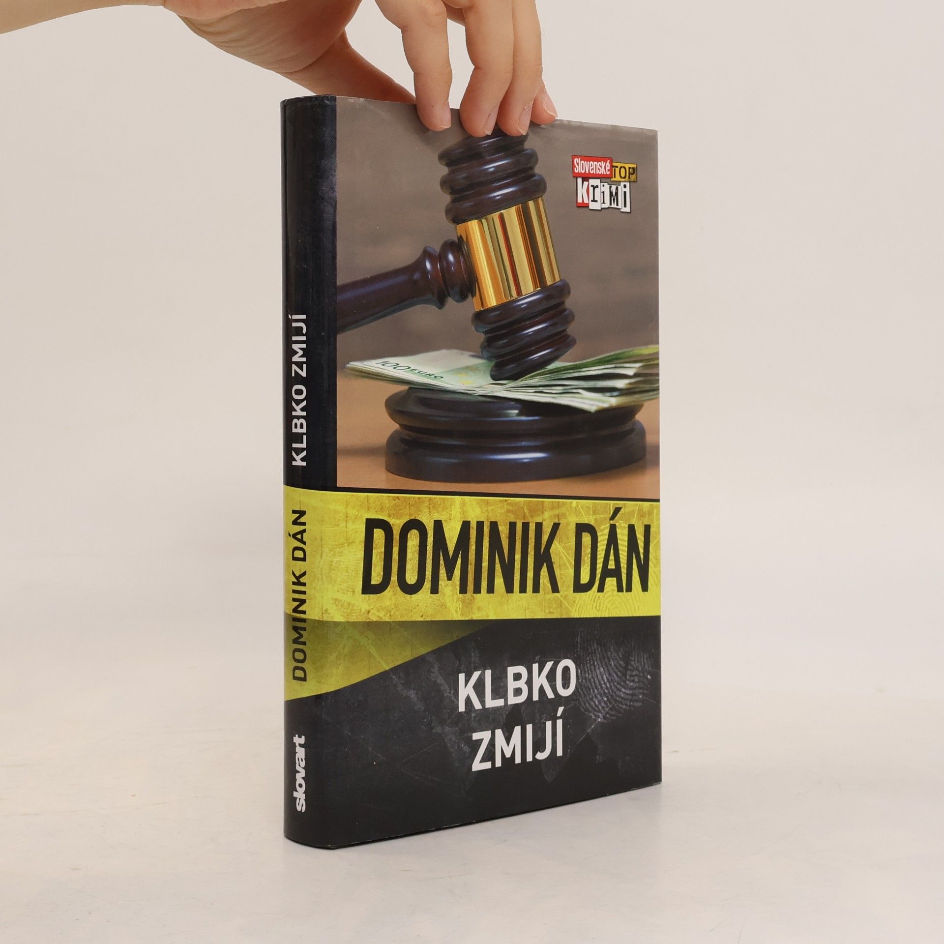 Dominik Dán Klbko zmijí