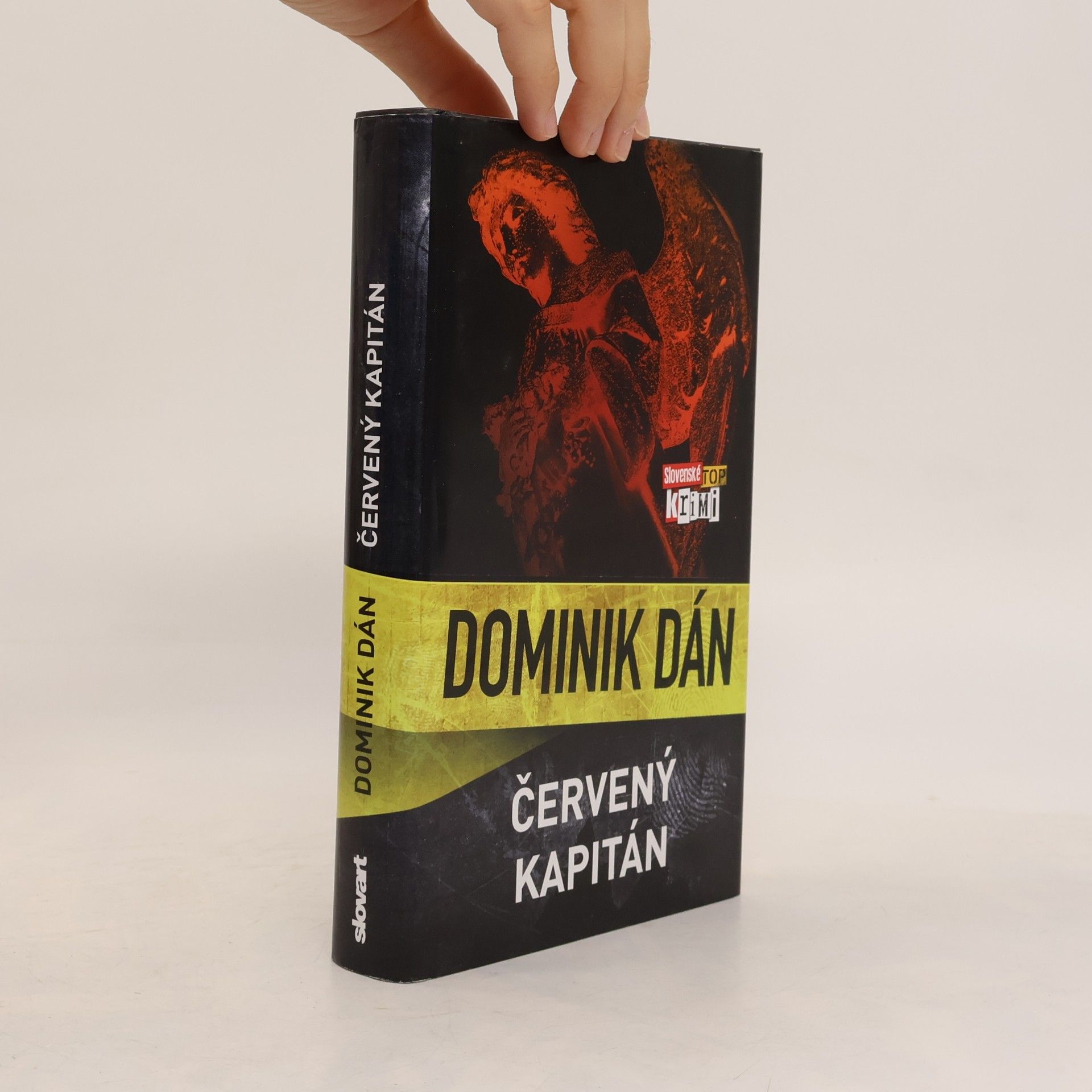 Dominik Dán Červený kapitán