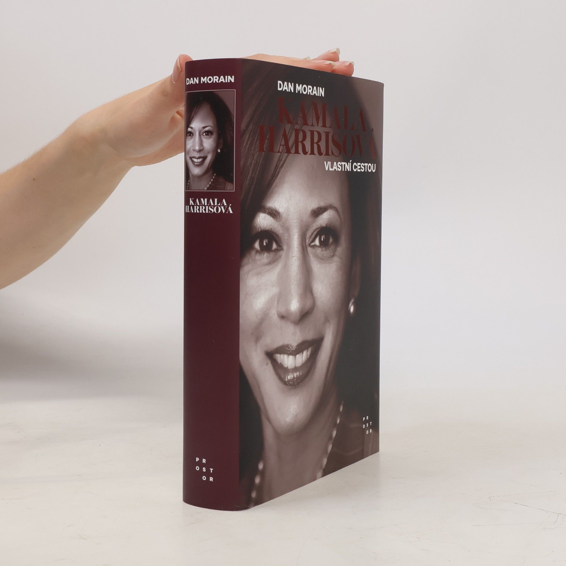 Dan Morain Kamala Harrisová : vlastní cestou