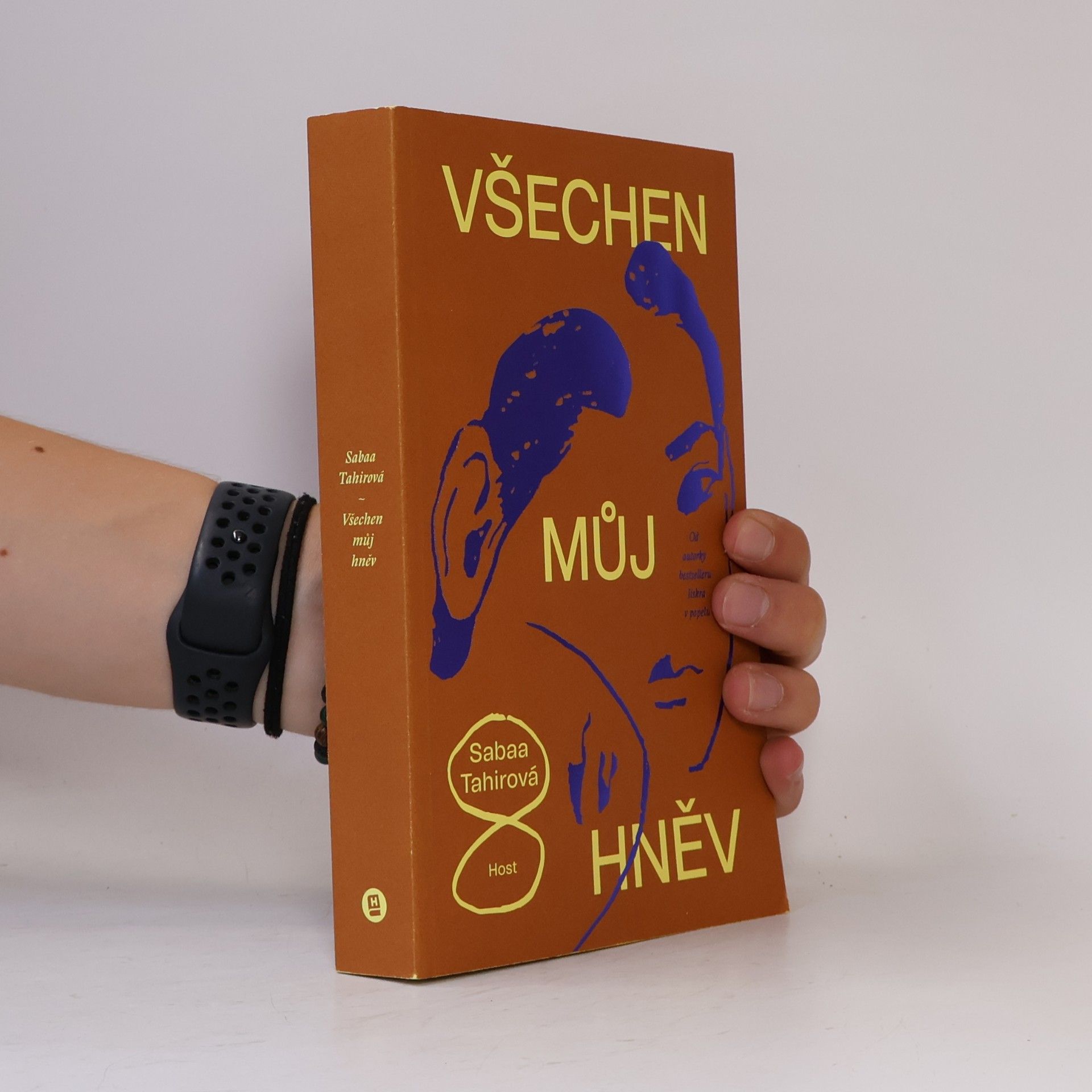 Sabaa Tahir Všechen můj hněv