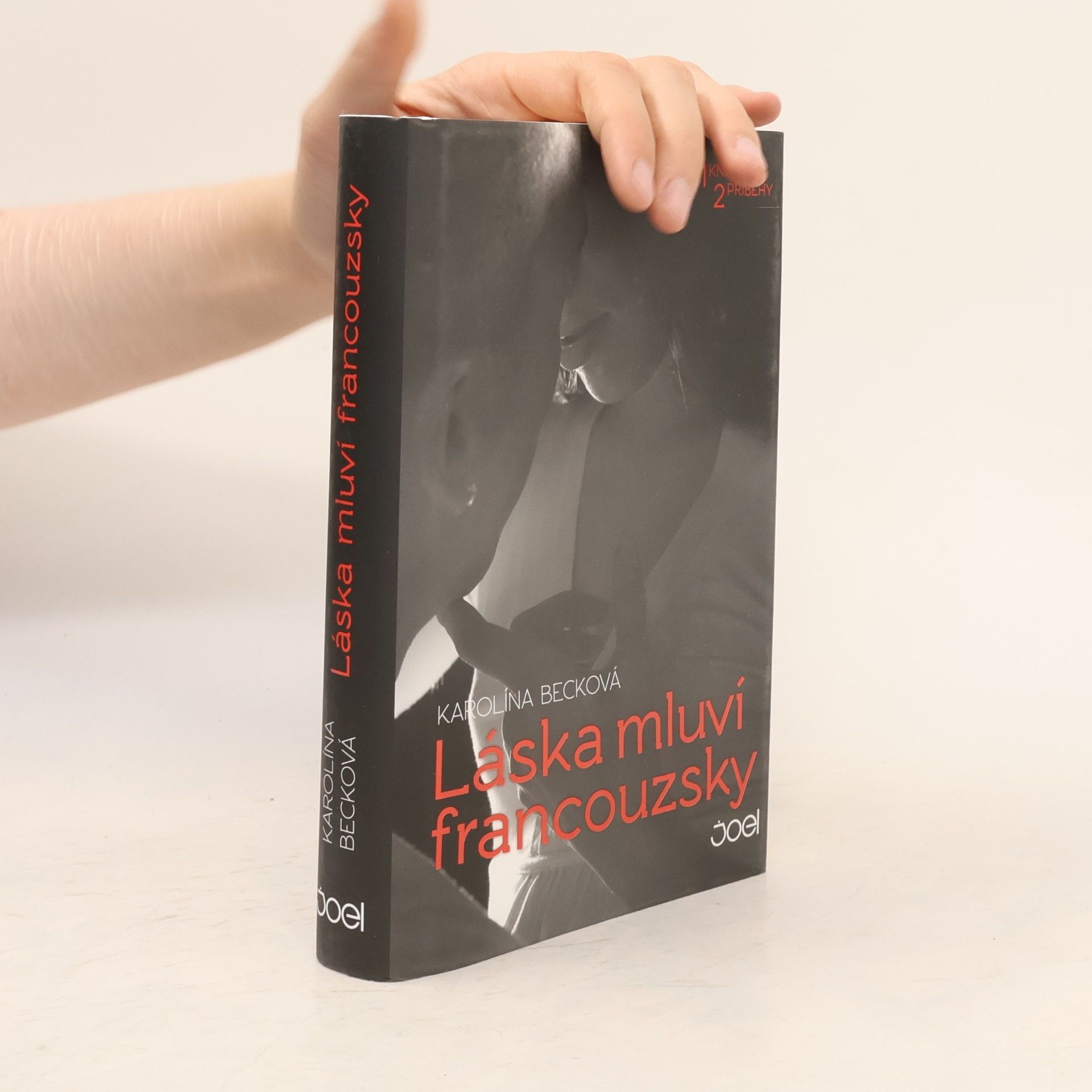 Becková Karolina Láska mluví francouzsky