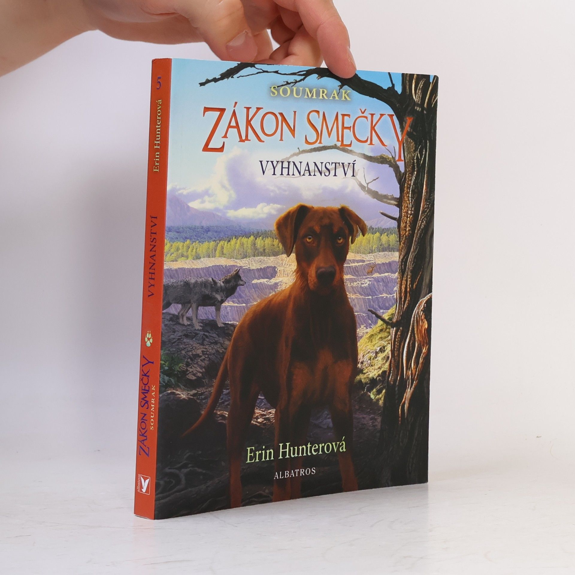 Erin Hunter Vyhnanství