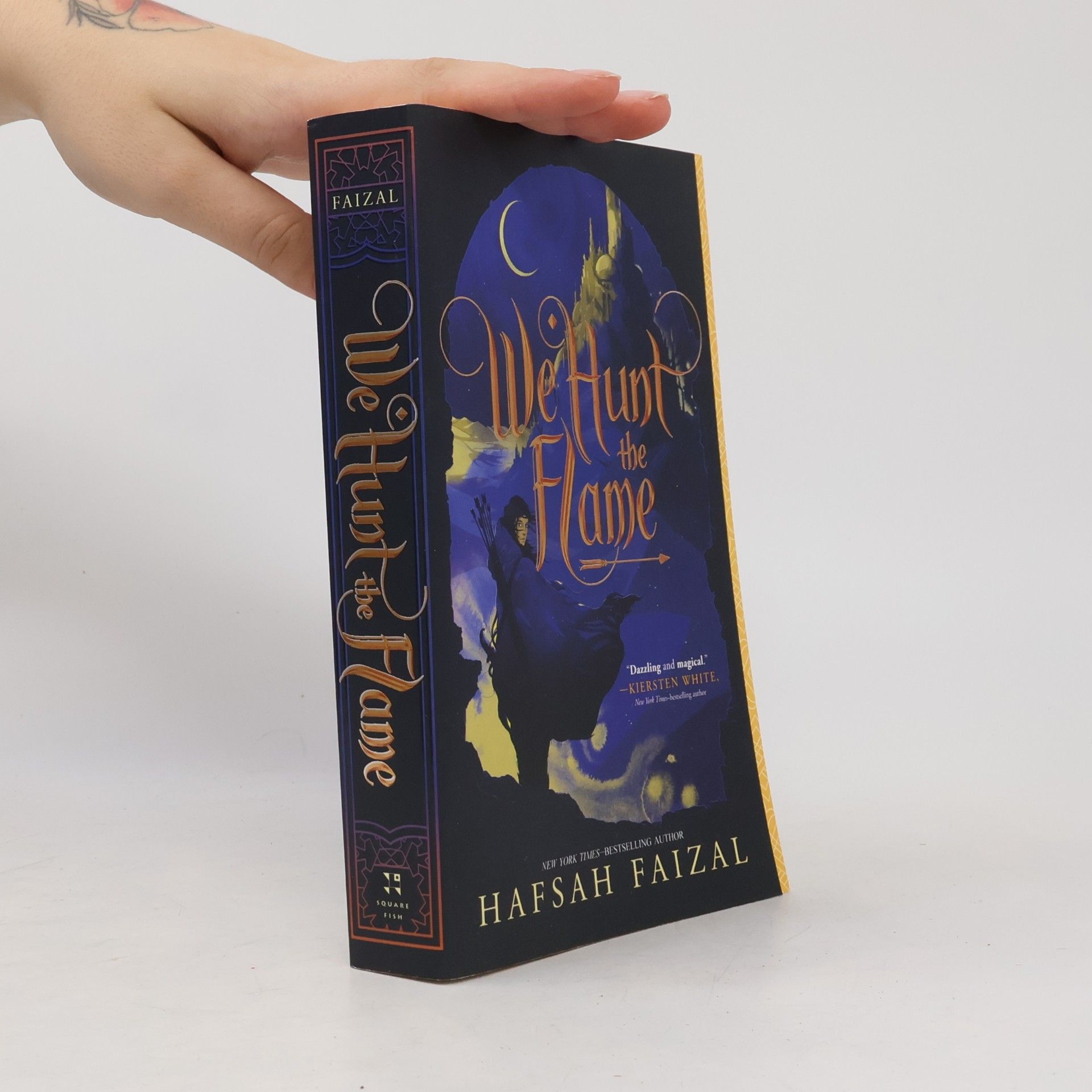 Hafsah Faizal We Hunt the Flame