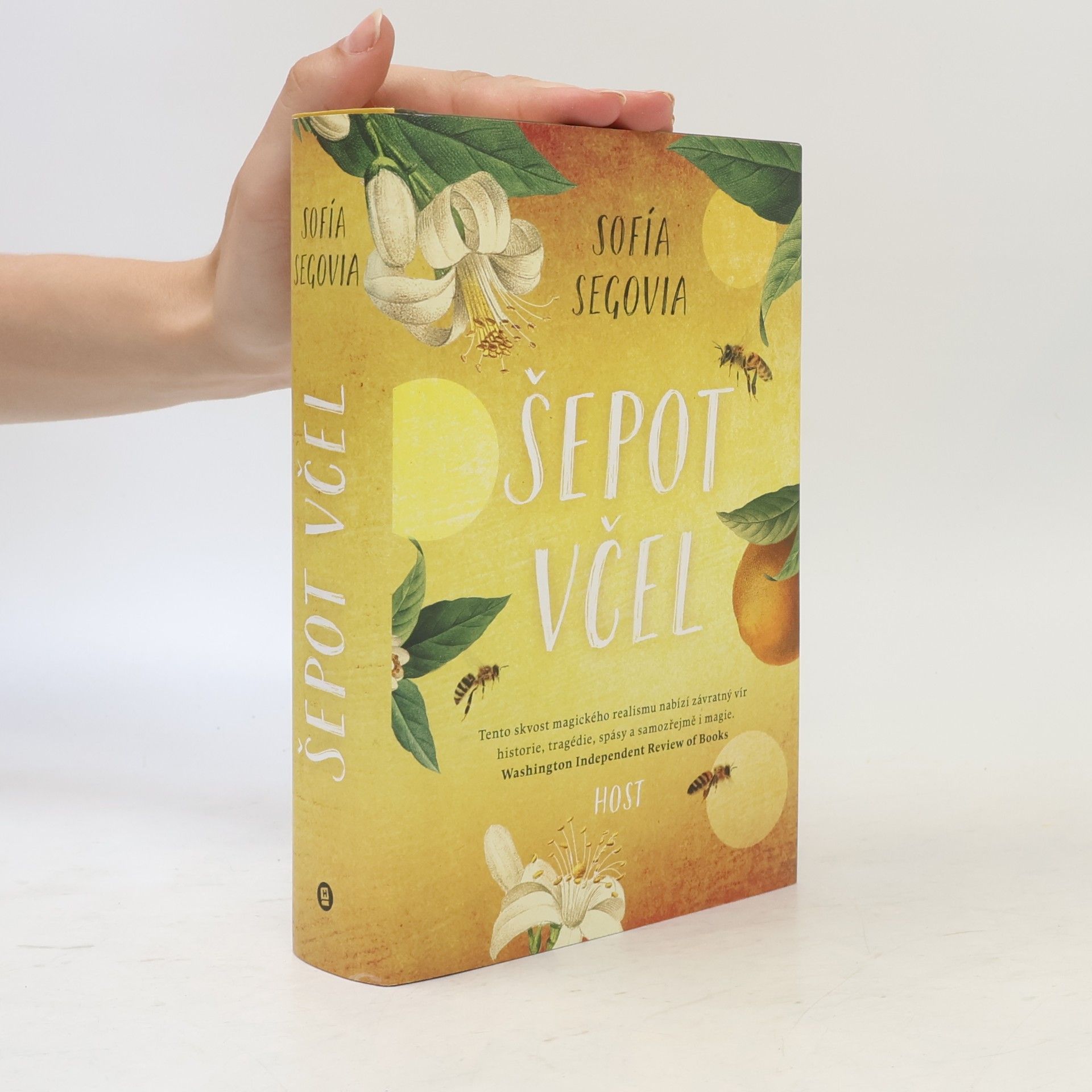 Sofía Segovia Šepot včel