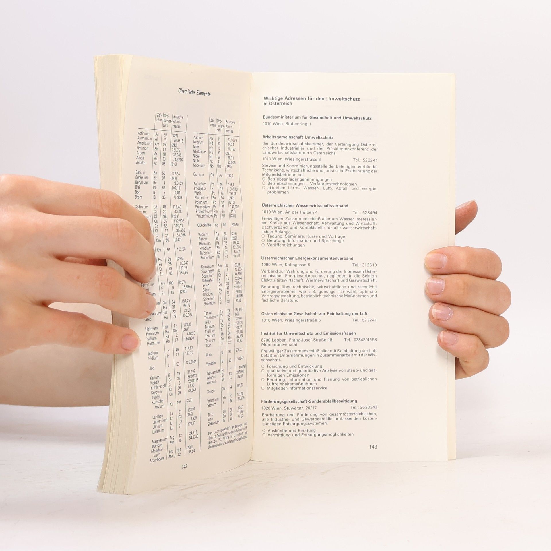 Kolektiv autorů Umwelt und Chemie von A-Z
