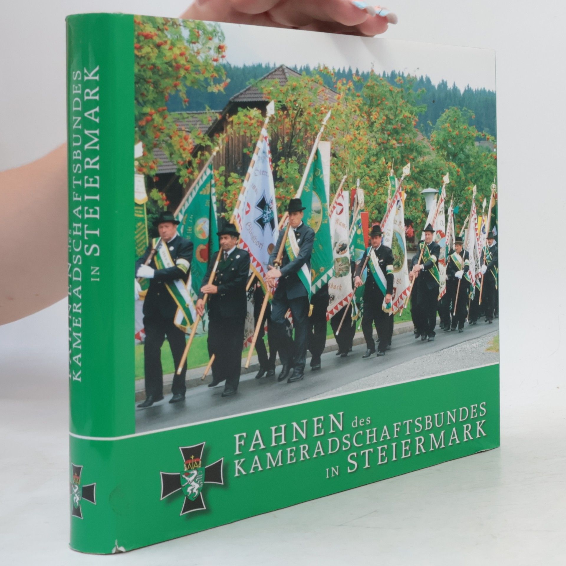 Gottfried Maicher Fahnen des Kameradschaftsbundes in Steiermark