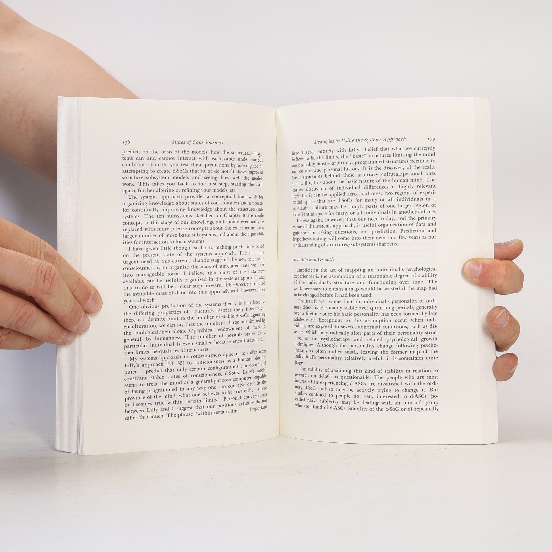 Charles T. Tart States of Consciousness: An Authors Guild Backinprint.com Edition