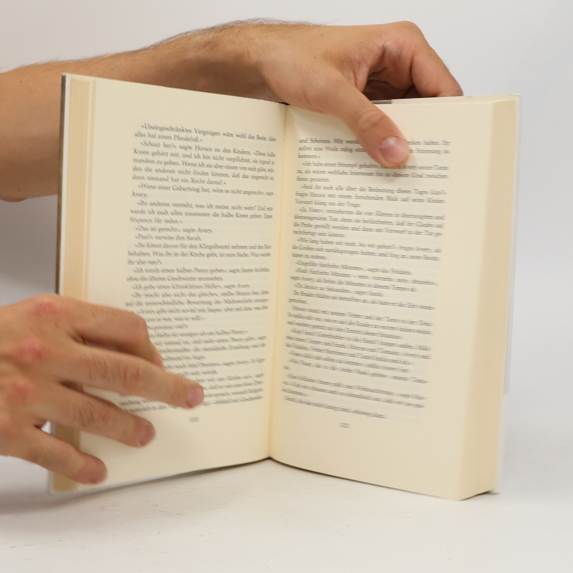 Ivy Compton-Burnett Diener und Bediente. Roman