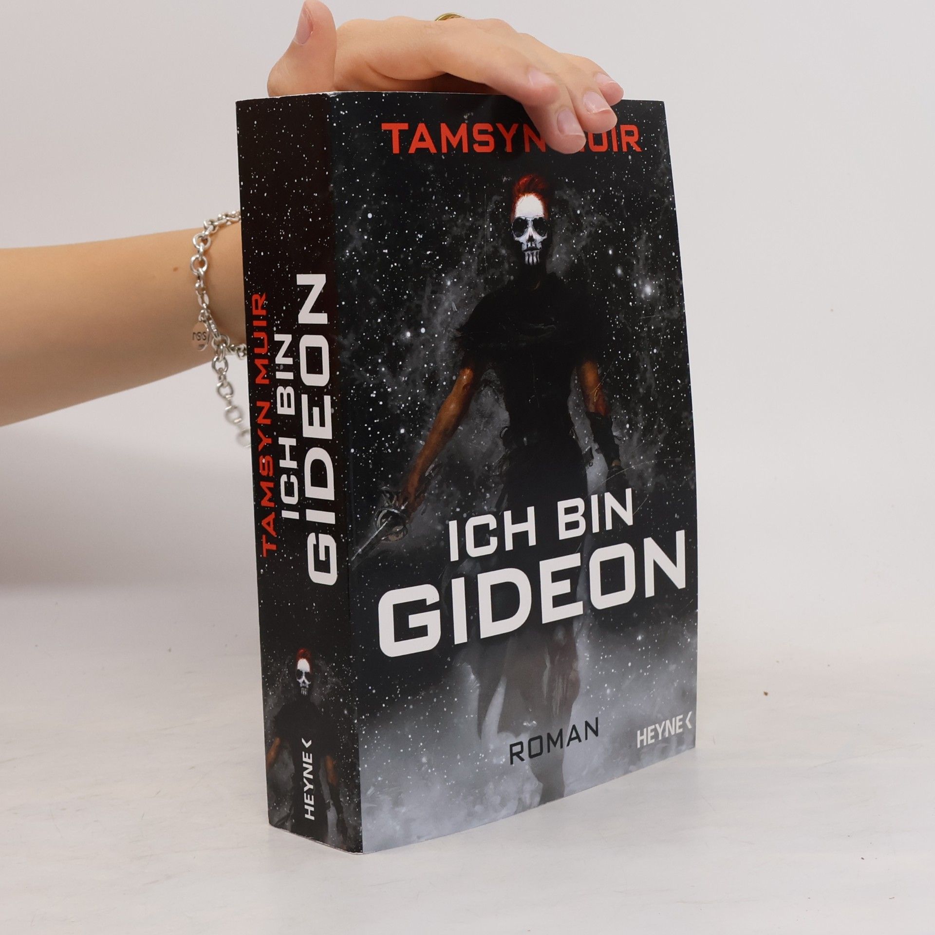Tamsyn Muir Ich bin Gideon