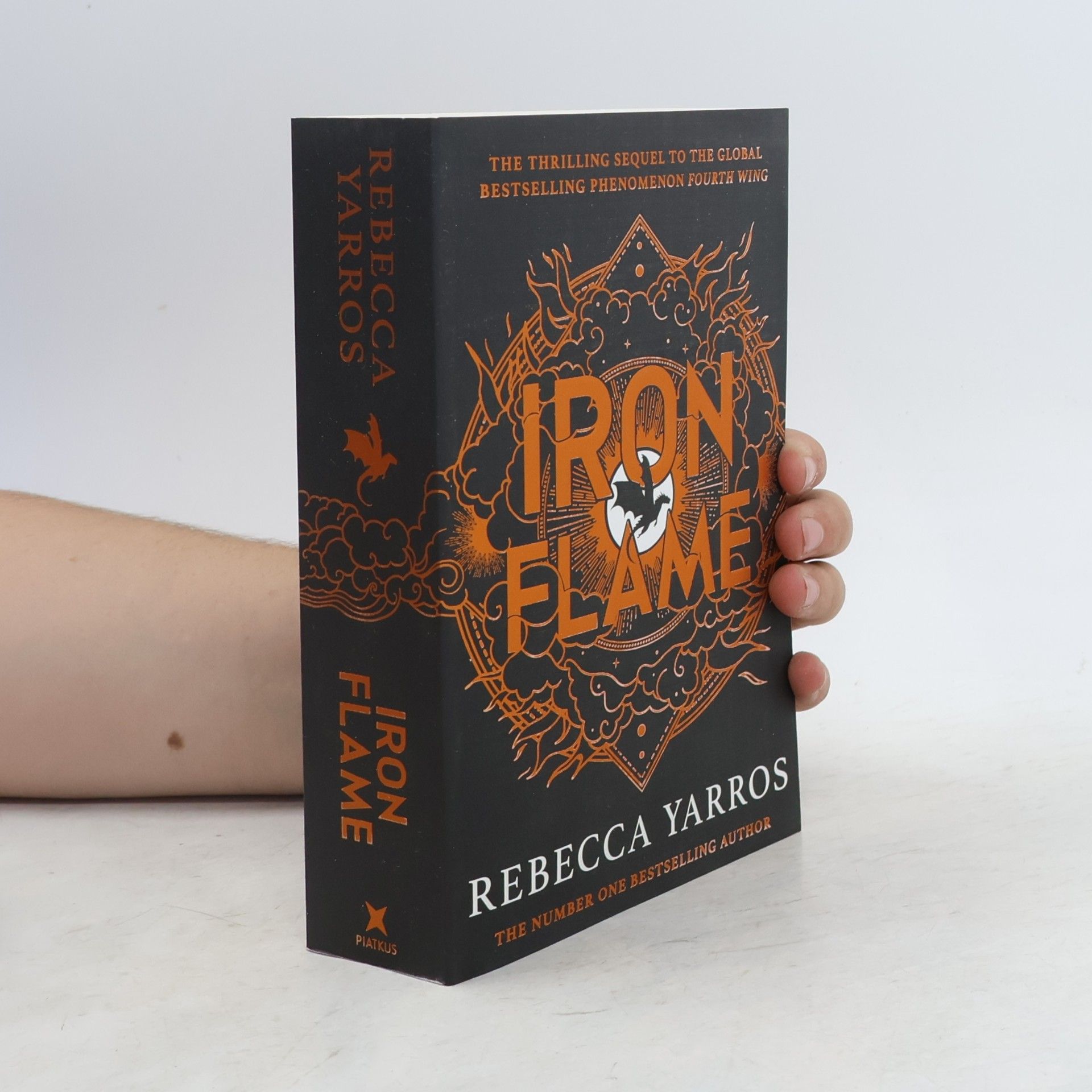 Rebecca Yarros Iron Flame
