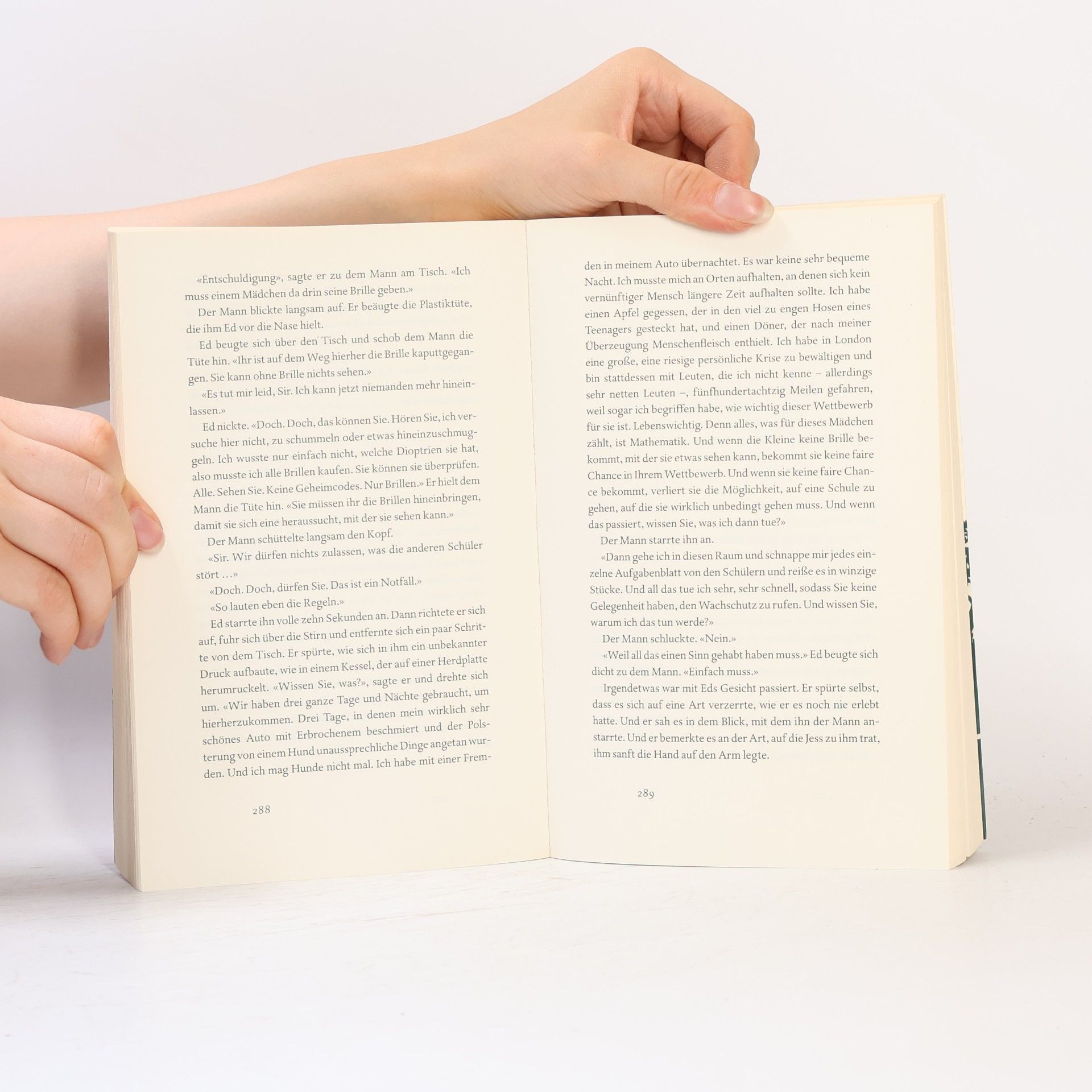 Jojo Moyes Weit weg und ganz nah