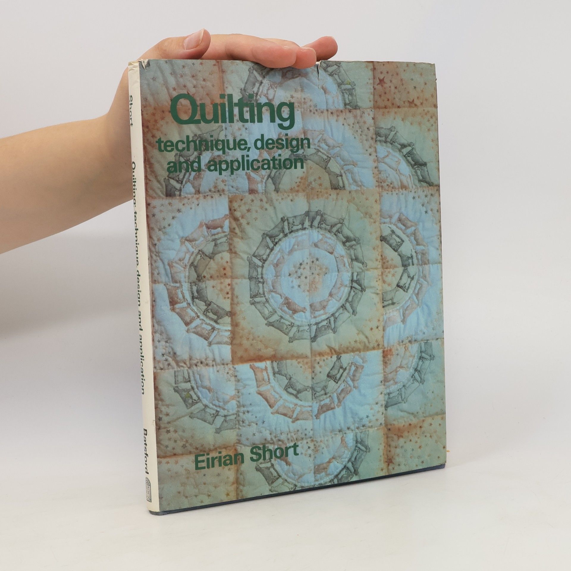 Eirian Short Quilting