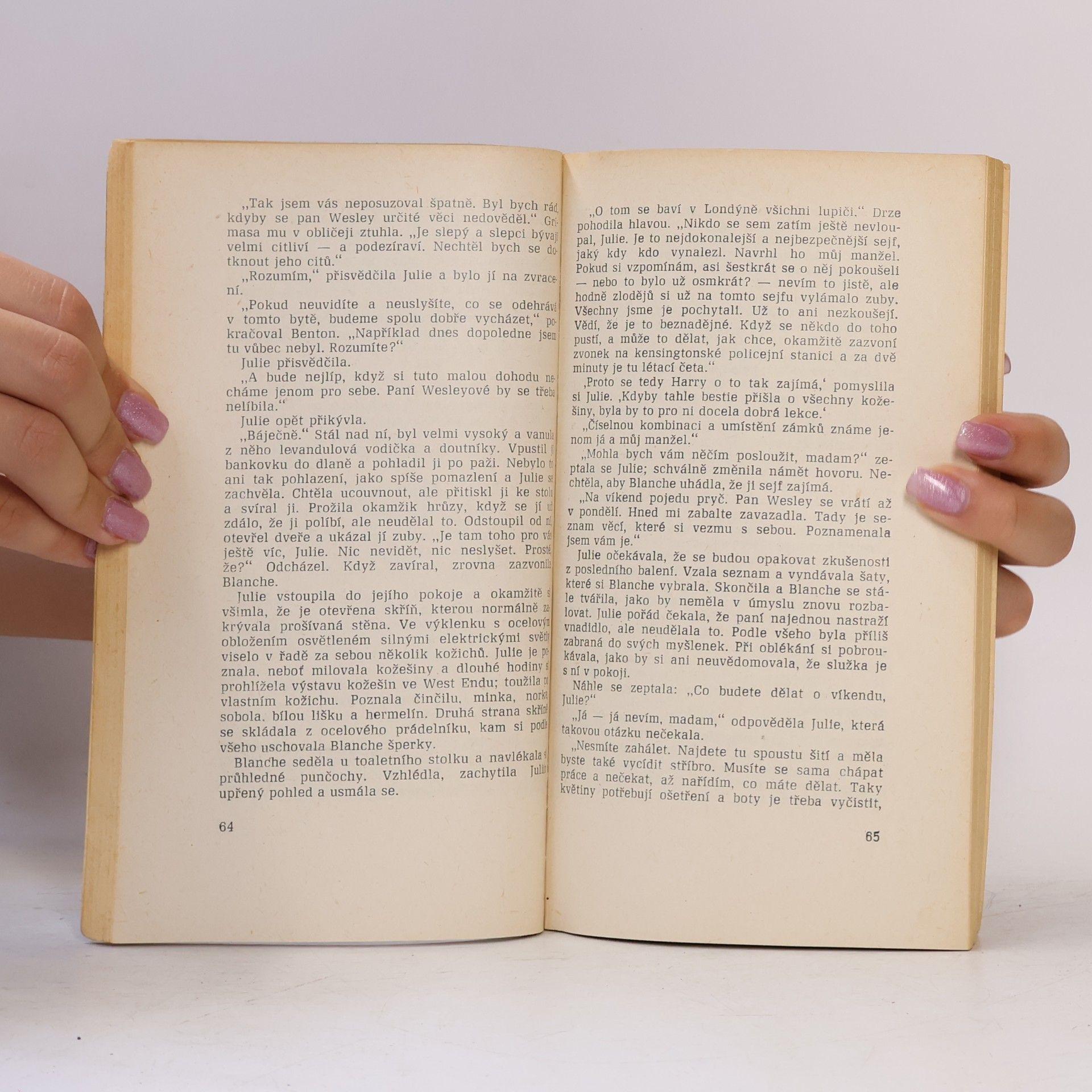 James Hadley Chase Pracka v láhvi