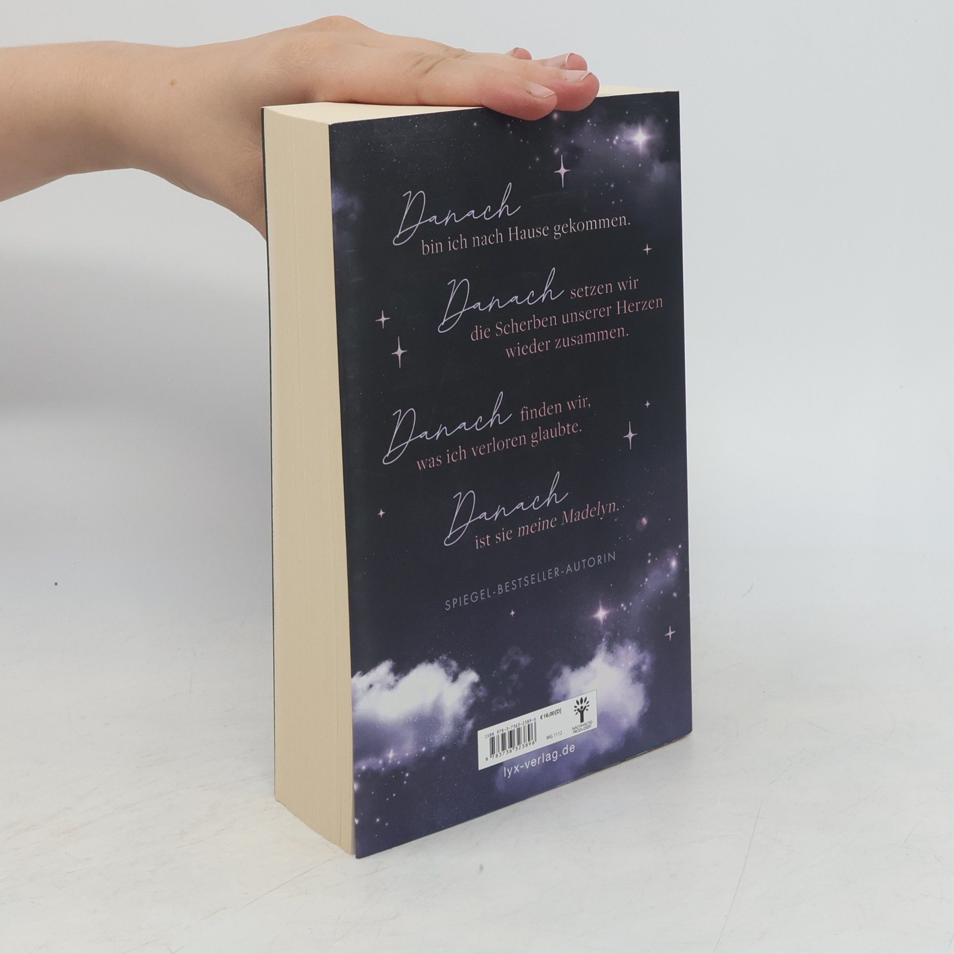 Anna Savas Beyond Shattered Moons