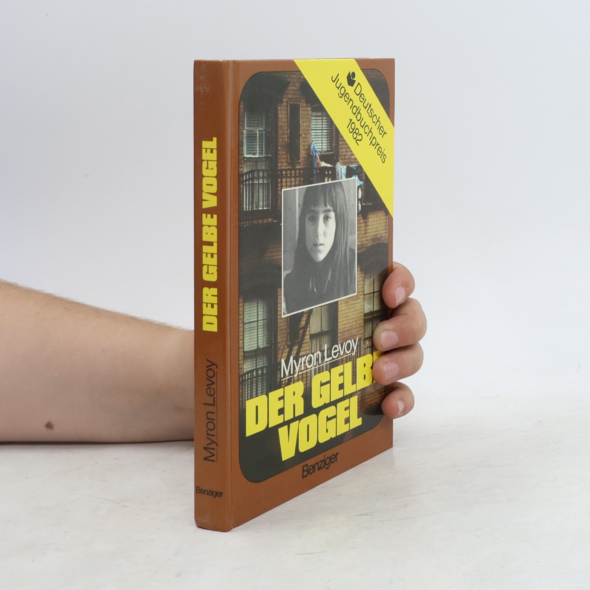 Myron Levoy Der gelbe Vogel