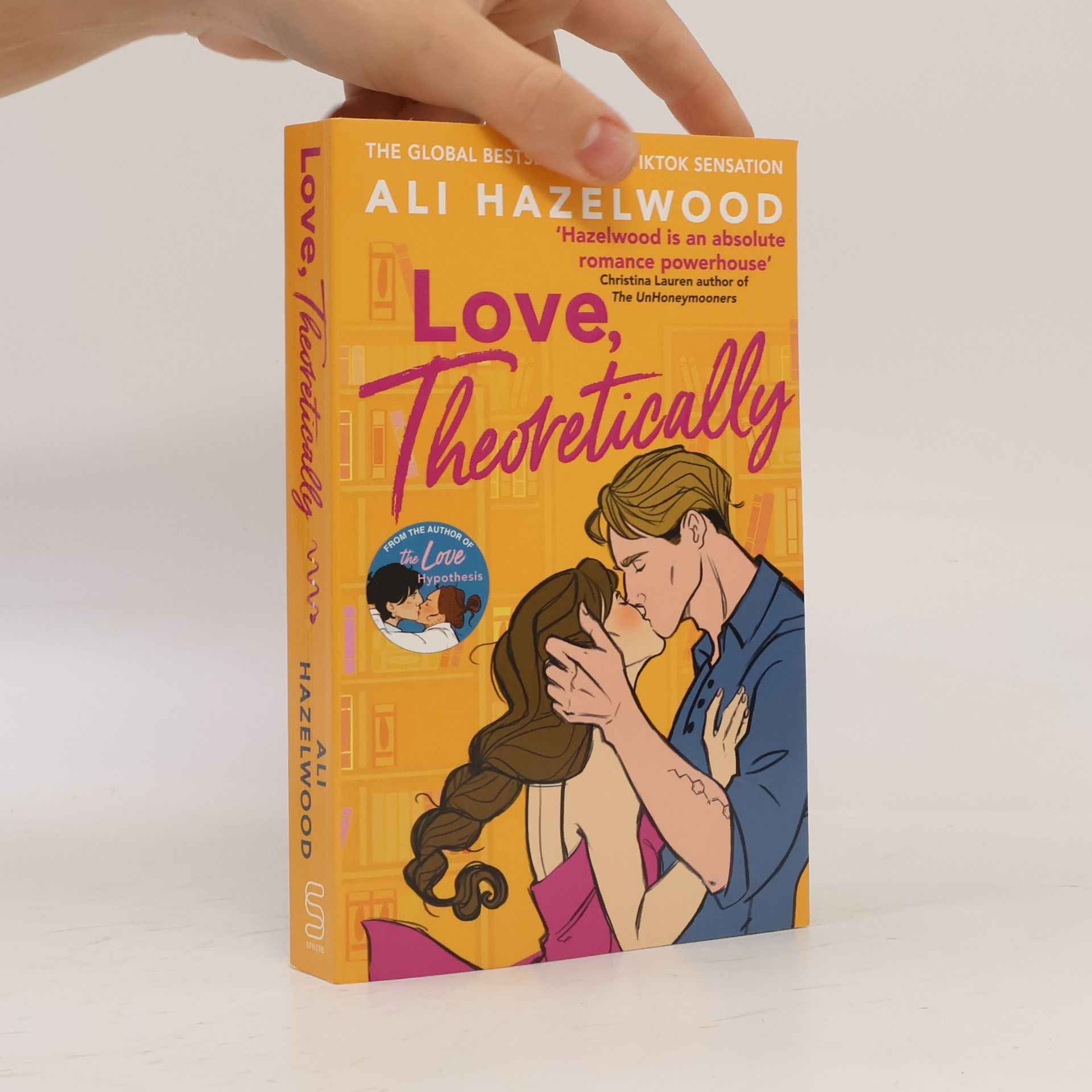 Ali Hazelwood Love, Theoretically