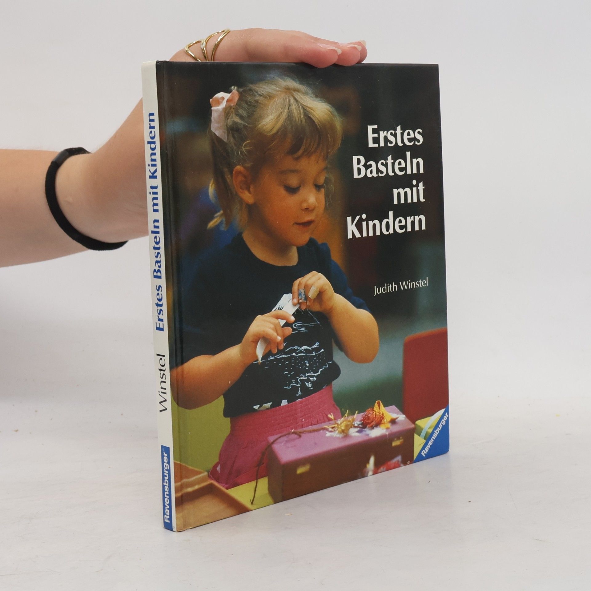 Judith Winstel Erstes Basteln mit Kindern