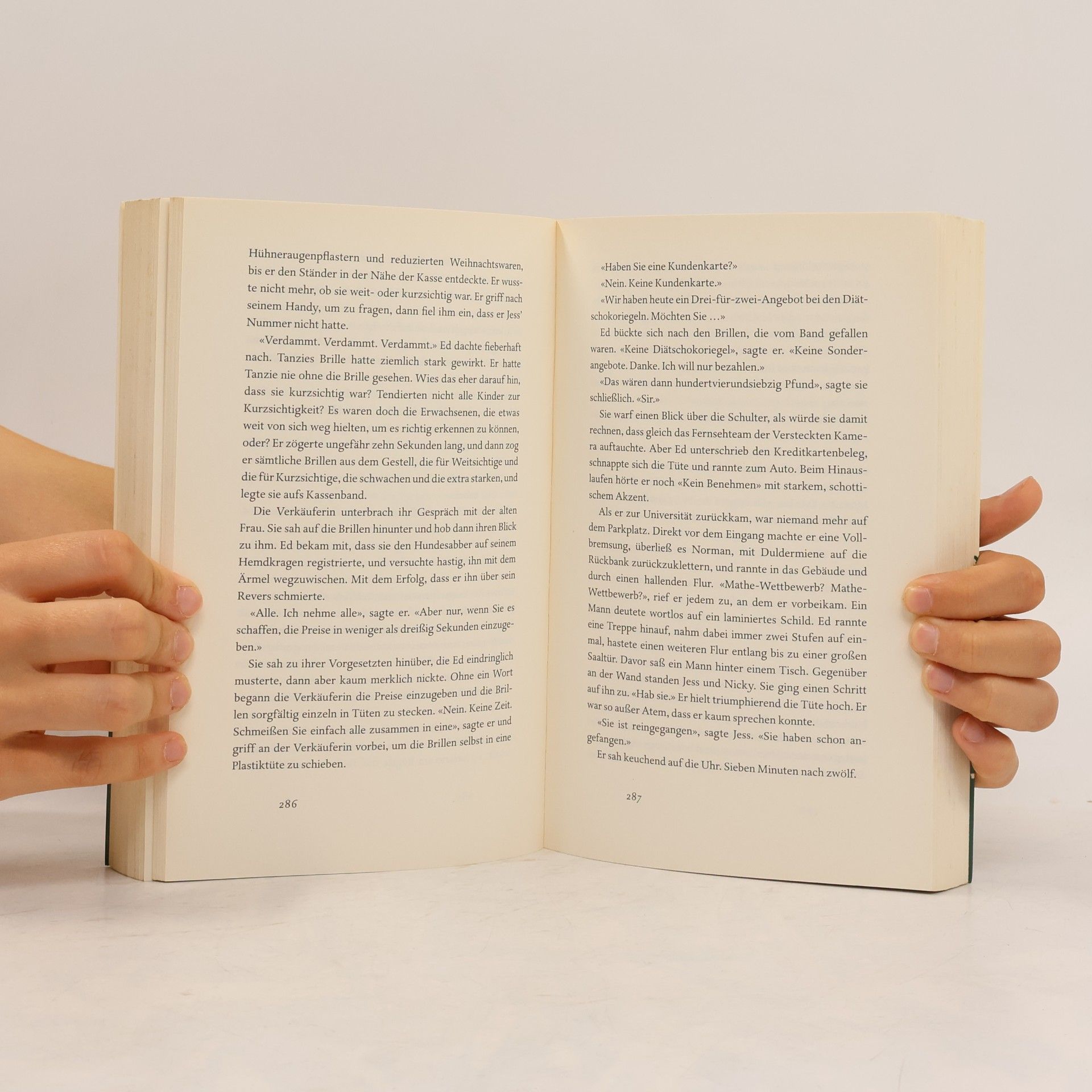 Jojo Moyes Weit weg und ganz nah
