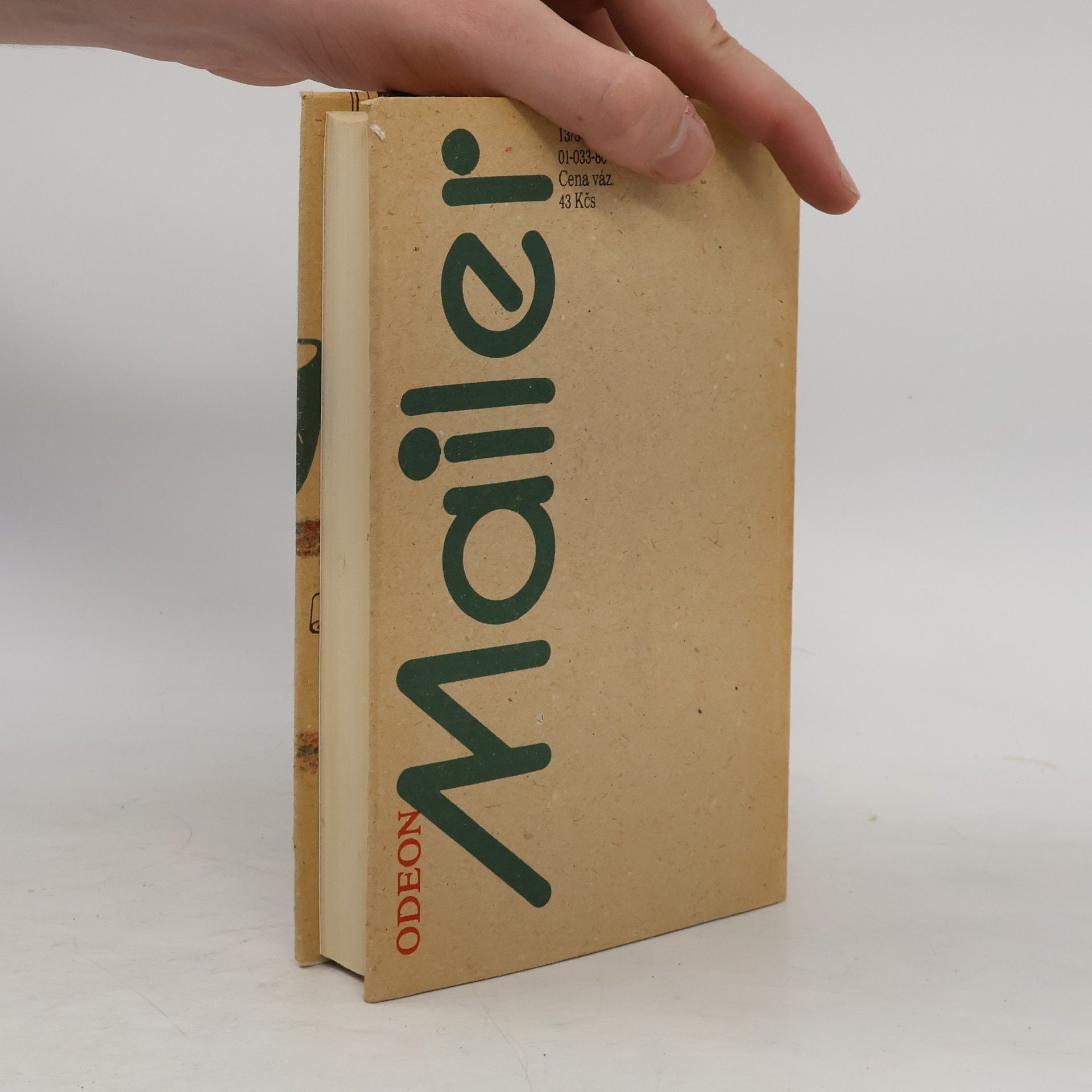 Norman Mailer Nazí a mrtví