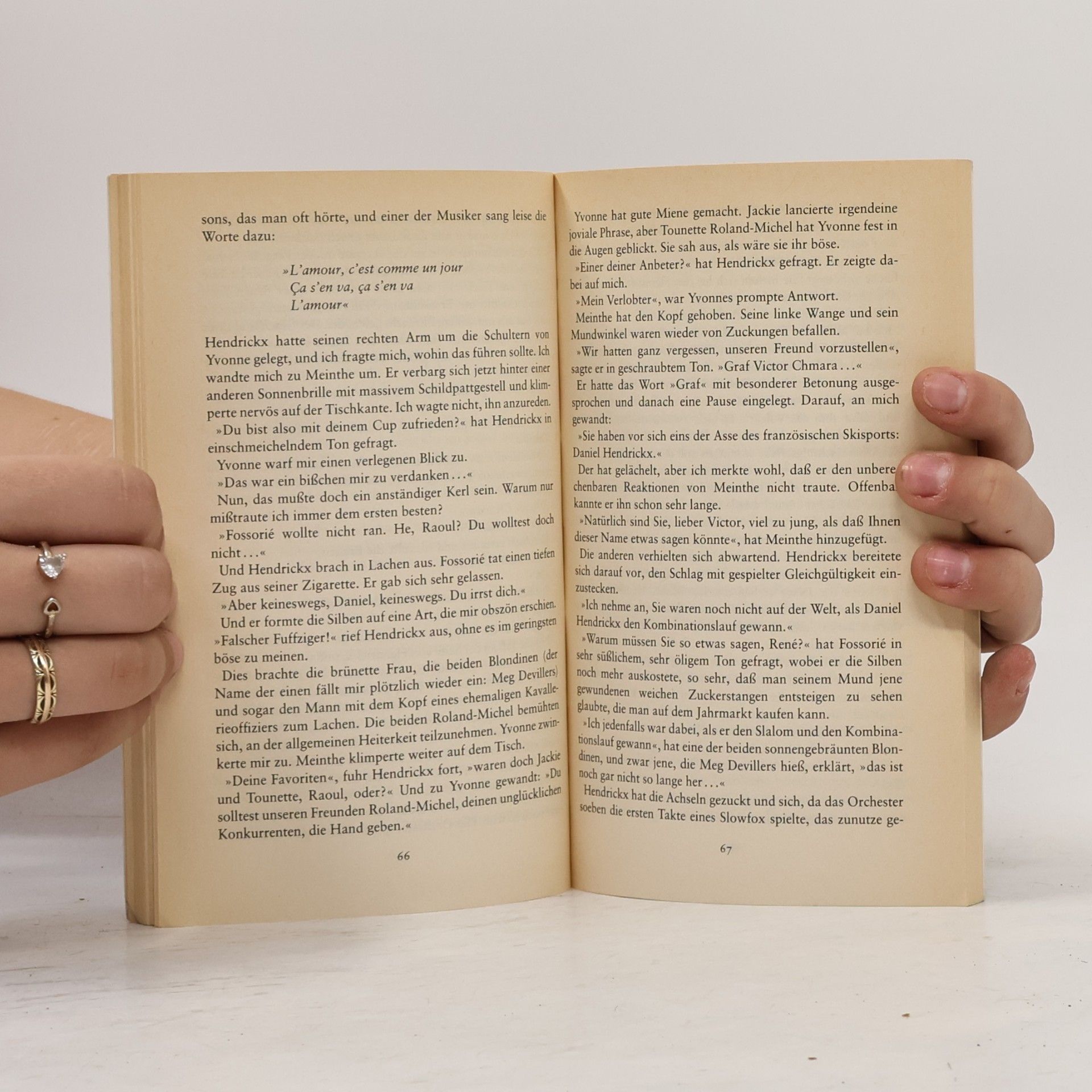 Patrick Modiano Suhrkamp-Taschenbuch - 1584: Villa Triste