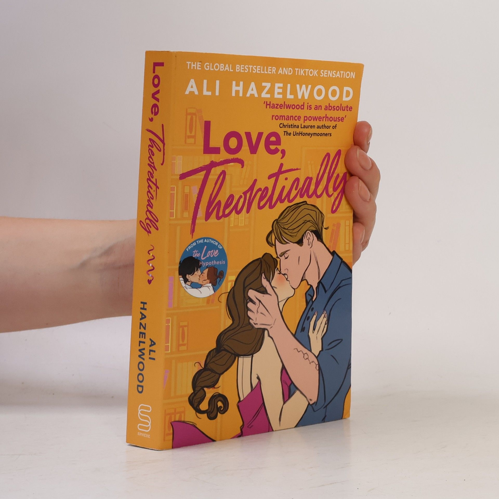 Ali Hazelwood Love, Theoretically