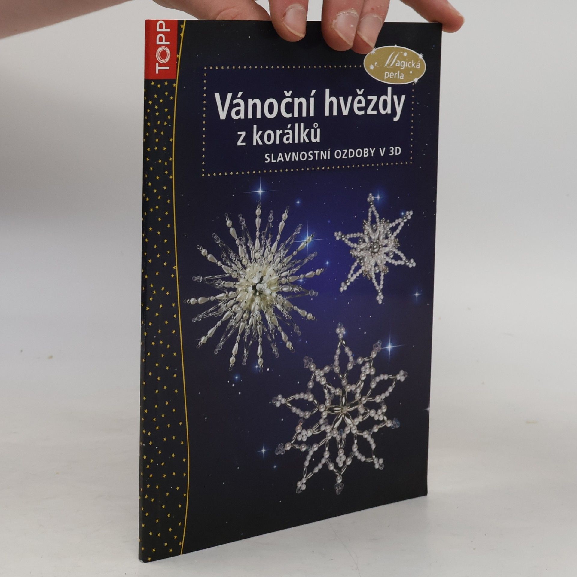 Various authors Vánoční hvězdy z korálků