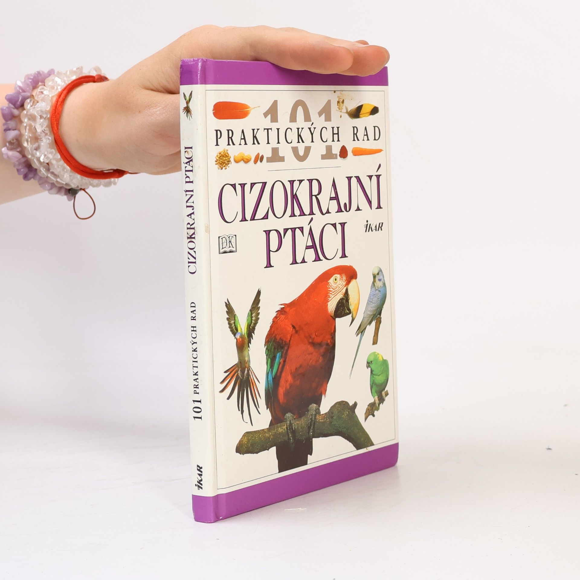 David Alderton Cizokrajní ptáci