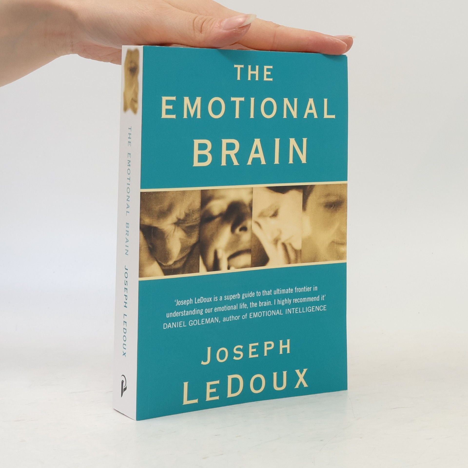 Joseph E. LeDoux The emotional brain : the mysterious underpinnings of emotional life