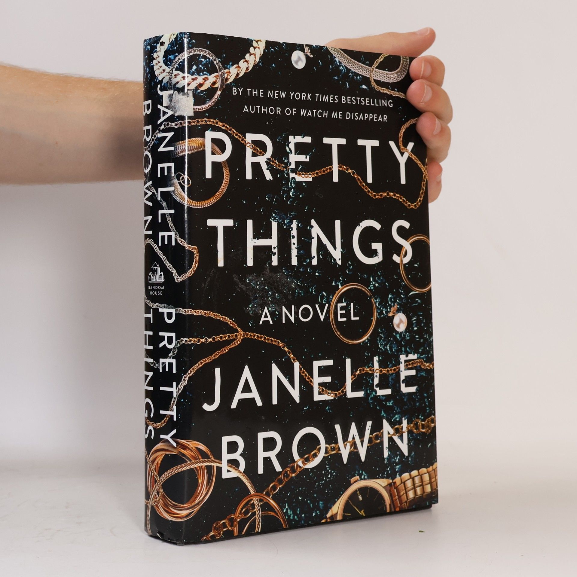 Janelle Brown Pretty Things