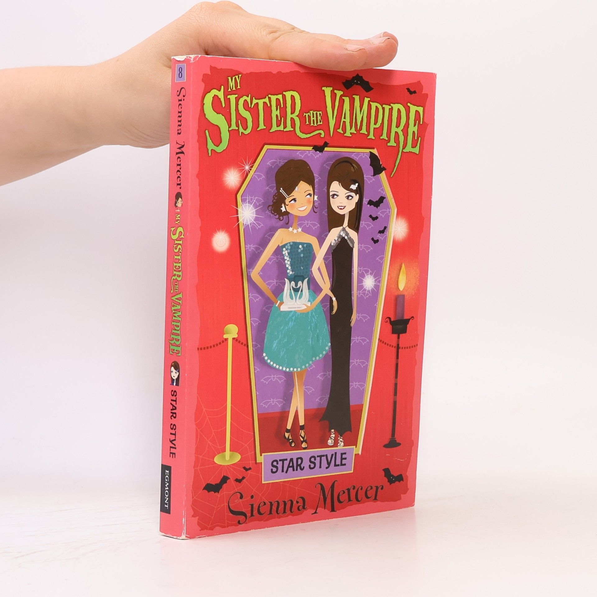 My Sister the Vampire: Love Bites