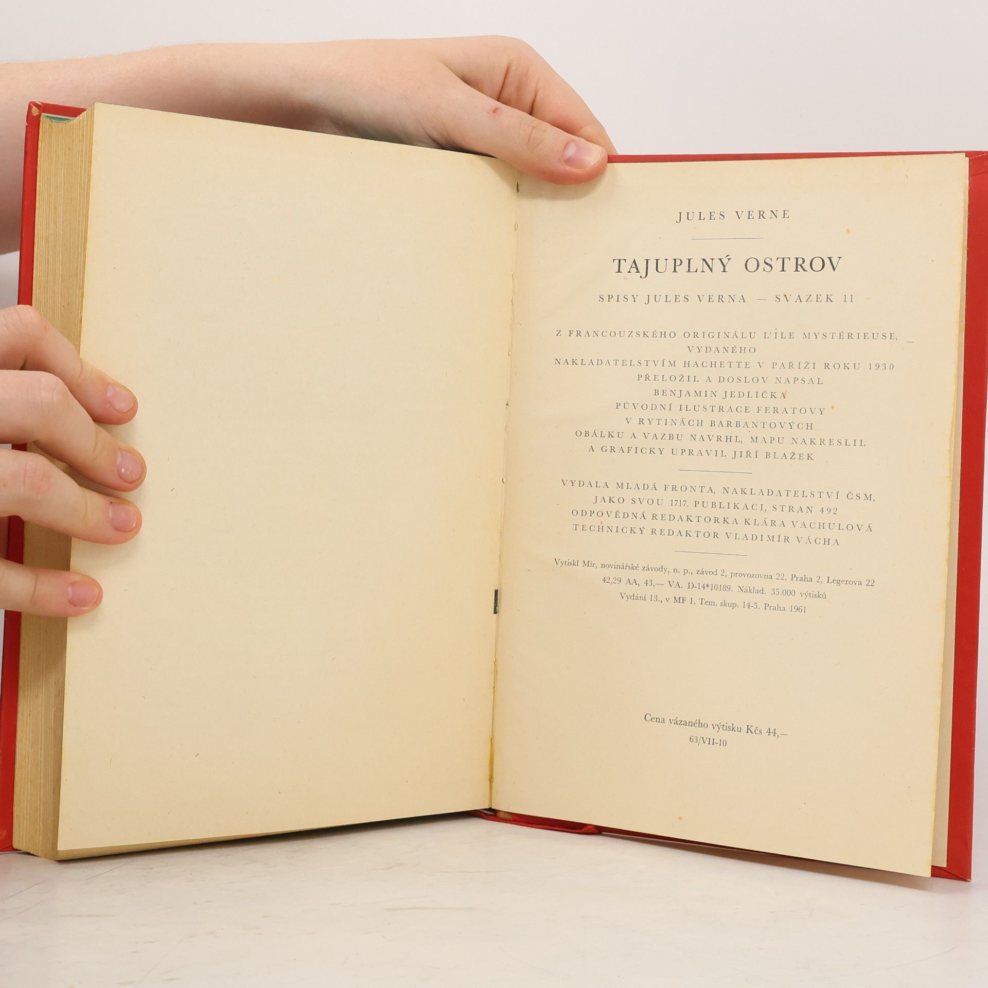 Jules Verne Tajuplný ostrov