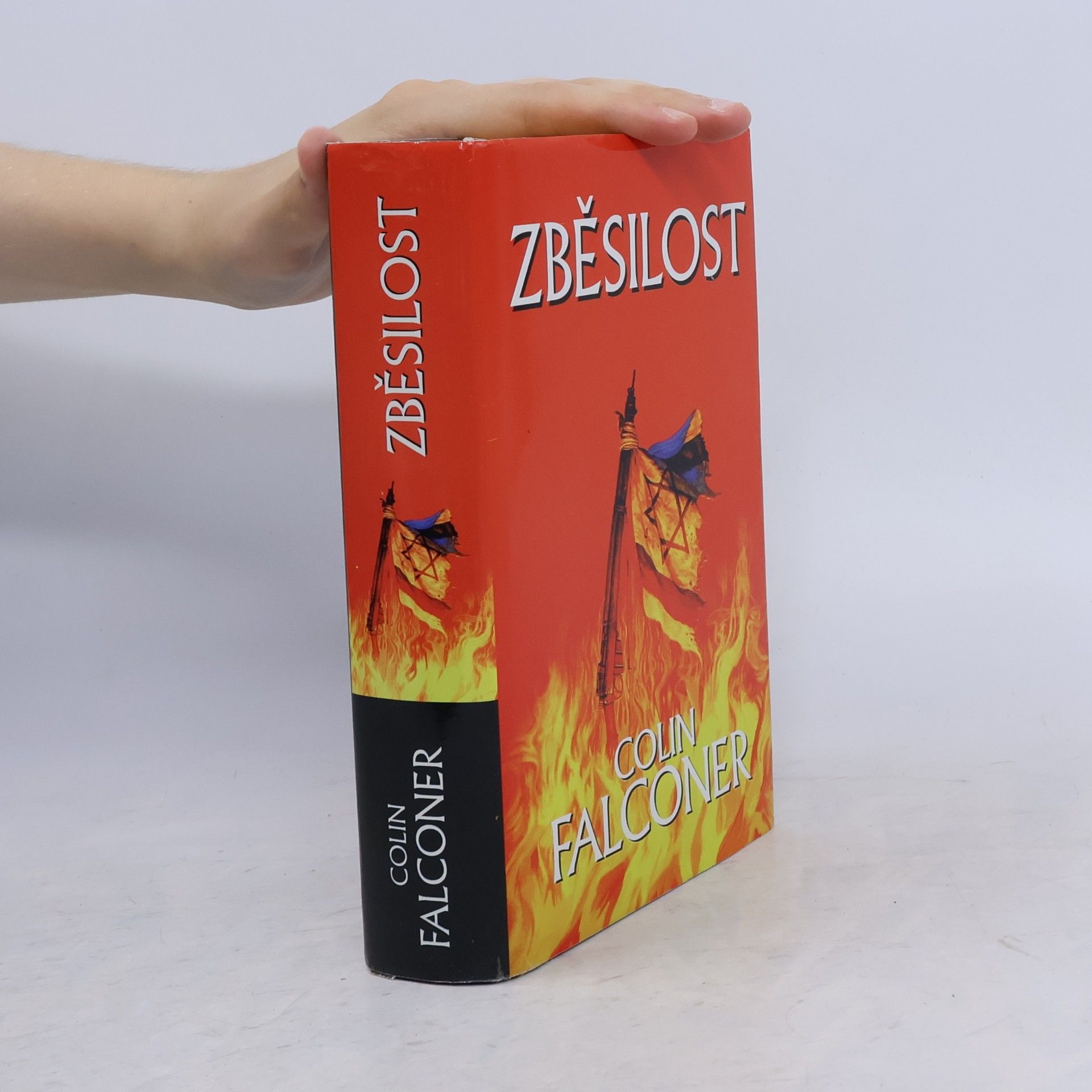 Colin Falconer Zběsilost