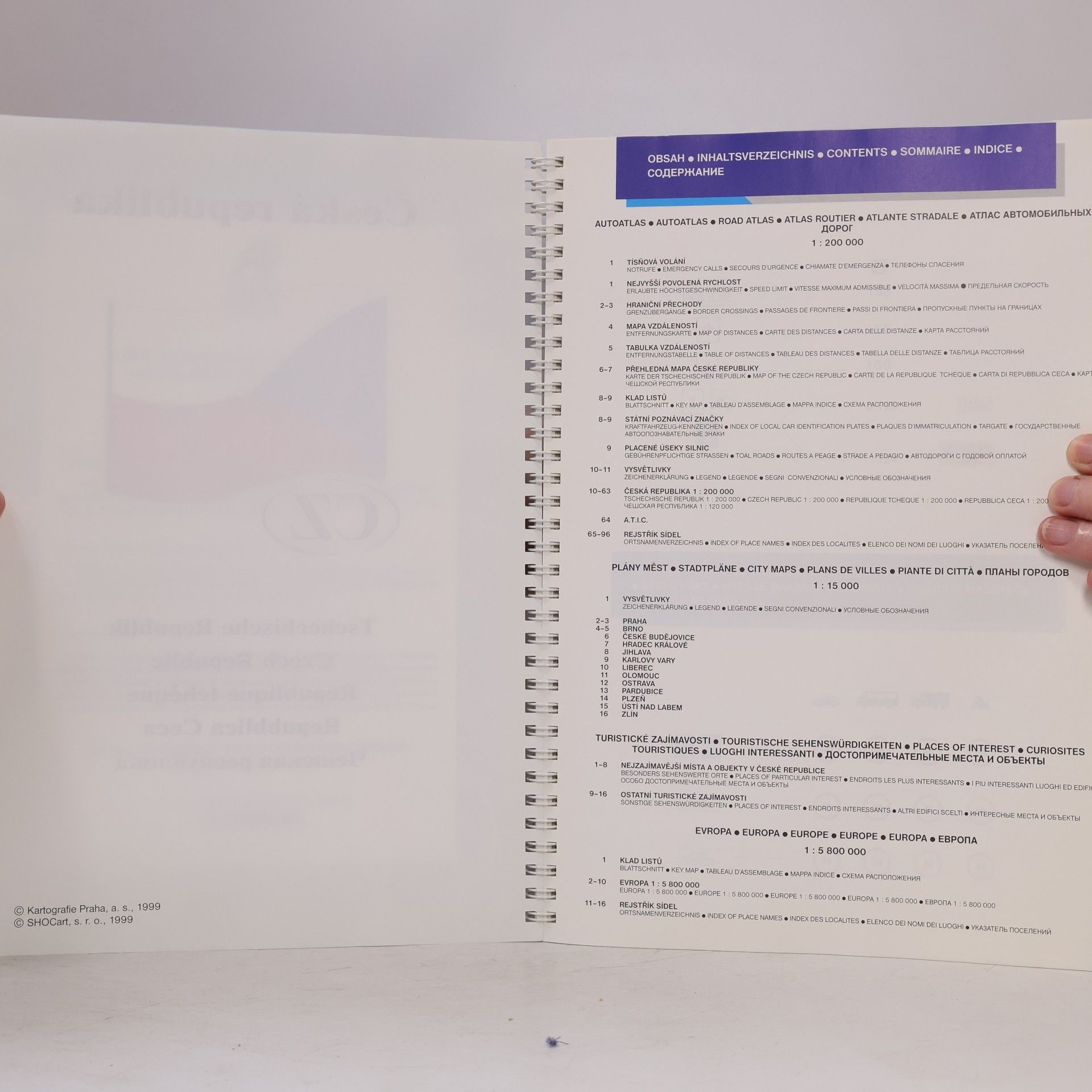 Kolektiv autorů Autoatlas Česká Republika 1:200000
