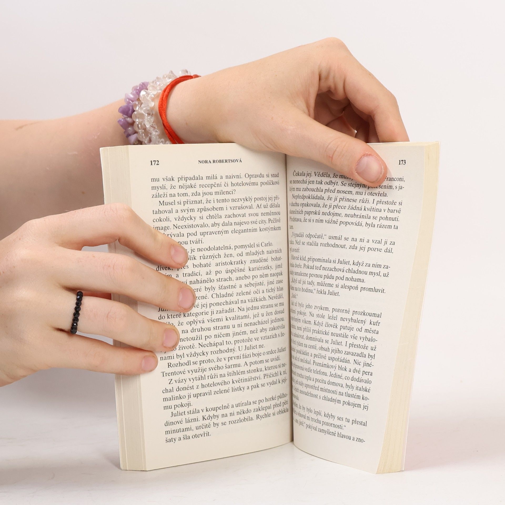 Nora Roberts Vůně bazalky