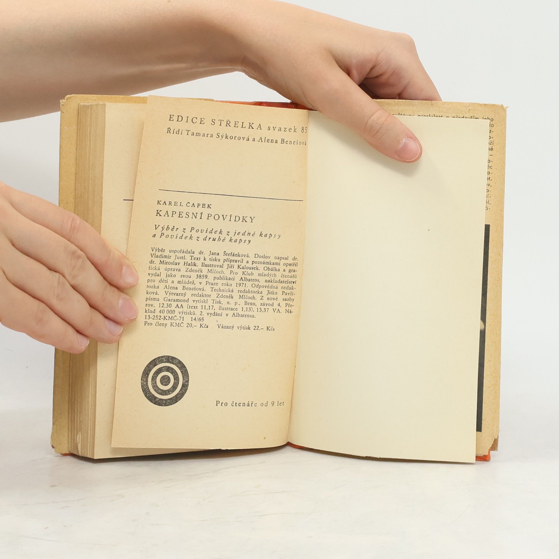 Karel Čapek Kapesní povídky. Výběr z Povídek z jedné a Povídek z druhé kapsy