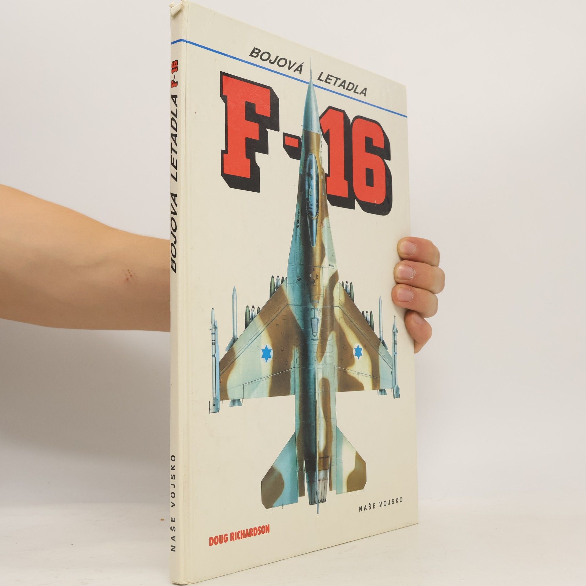 Doug Richardson Bojová letadla F-16