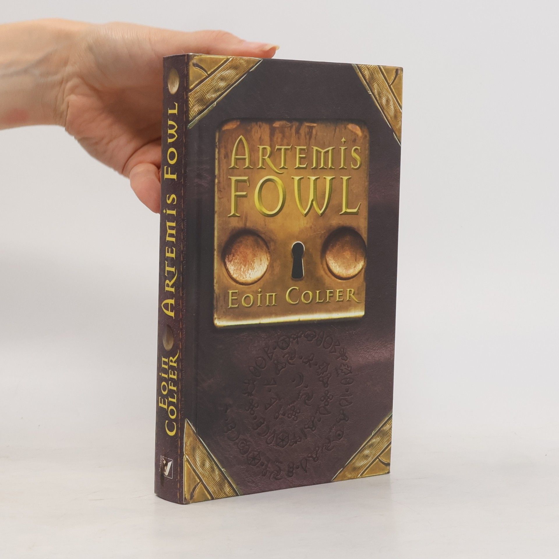 Eoin Colfer Artemis Fowl. 1. díl