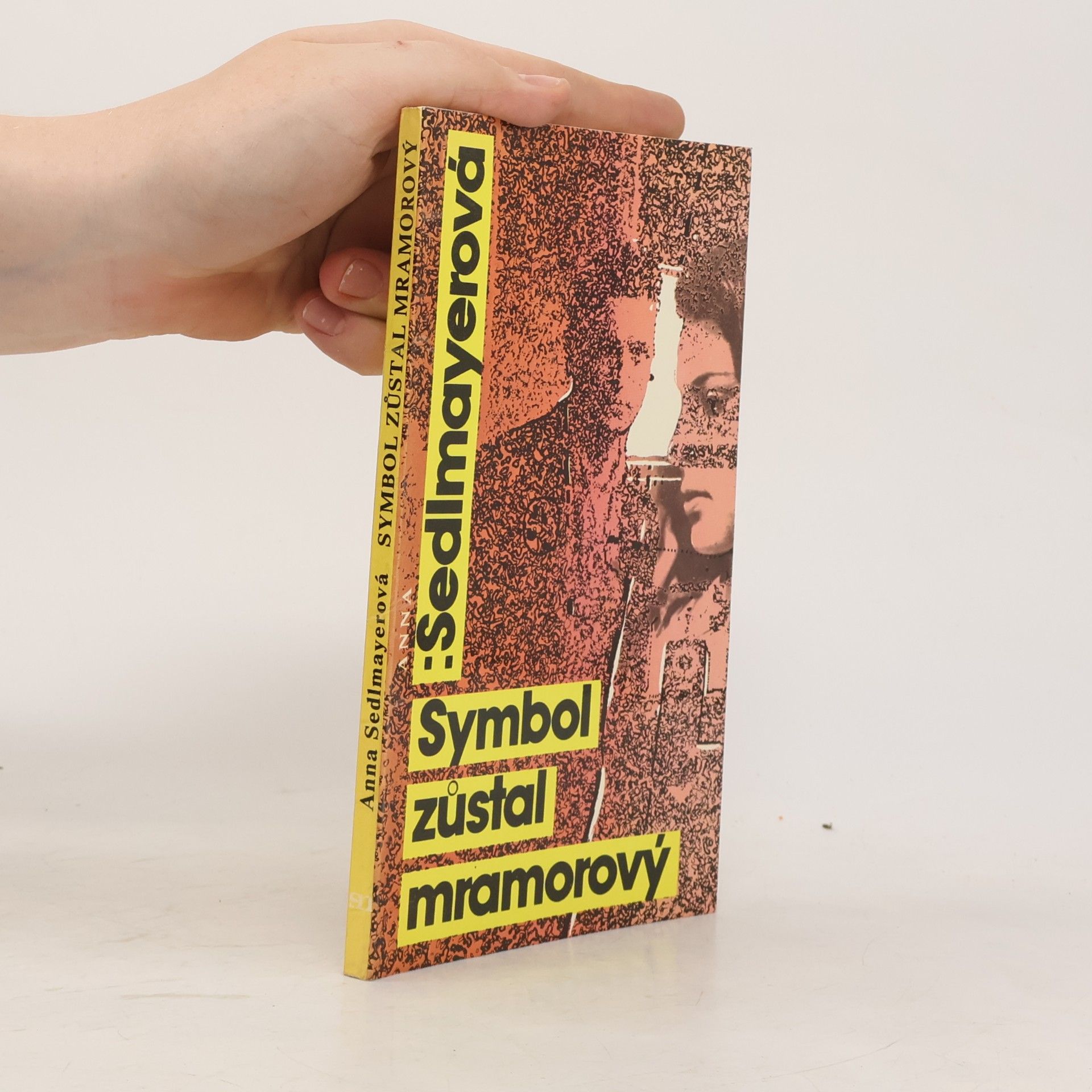 Symbol zůstal mramorový