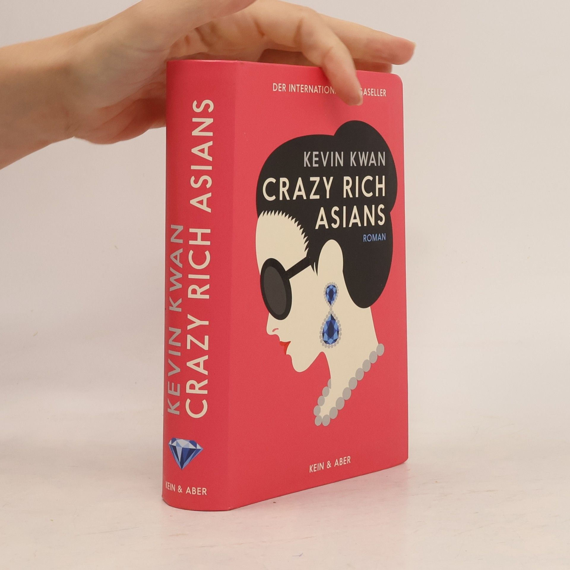 Kevin Kwan Crazy Rich Asians