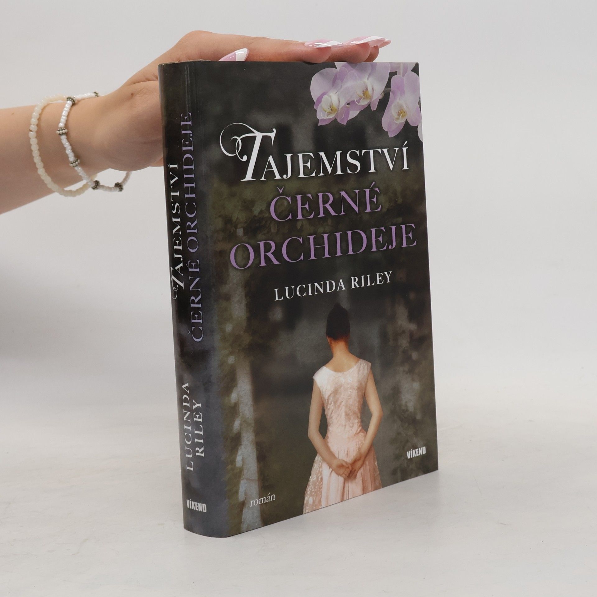 Tajemství černé orchideje