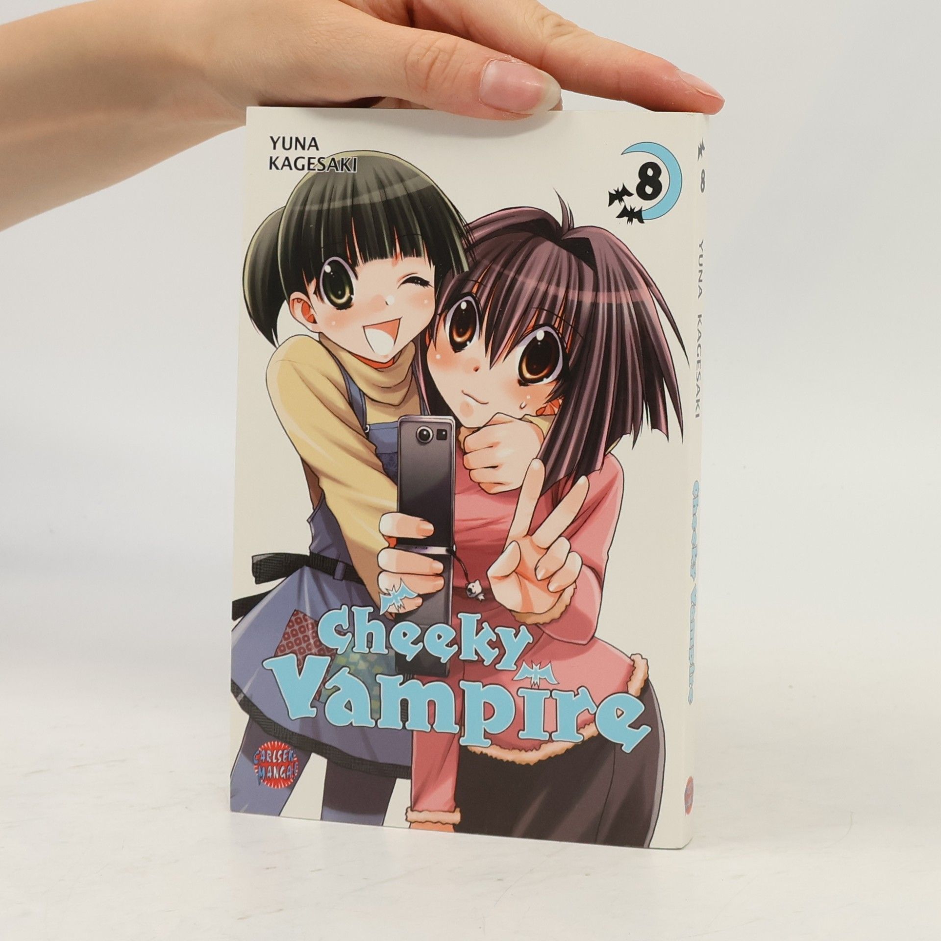 Yuna Kagesaki Cheeky vampire 8