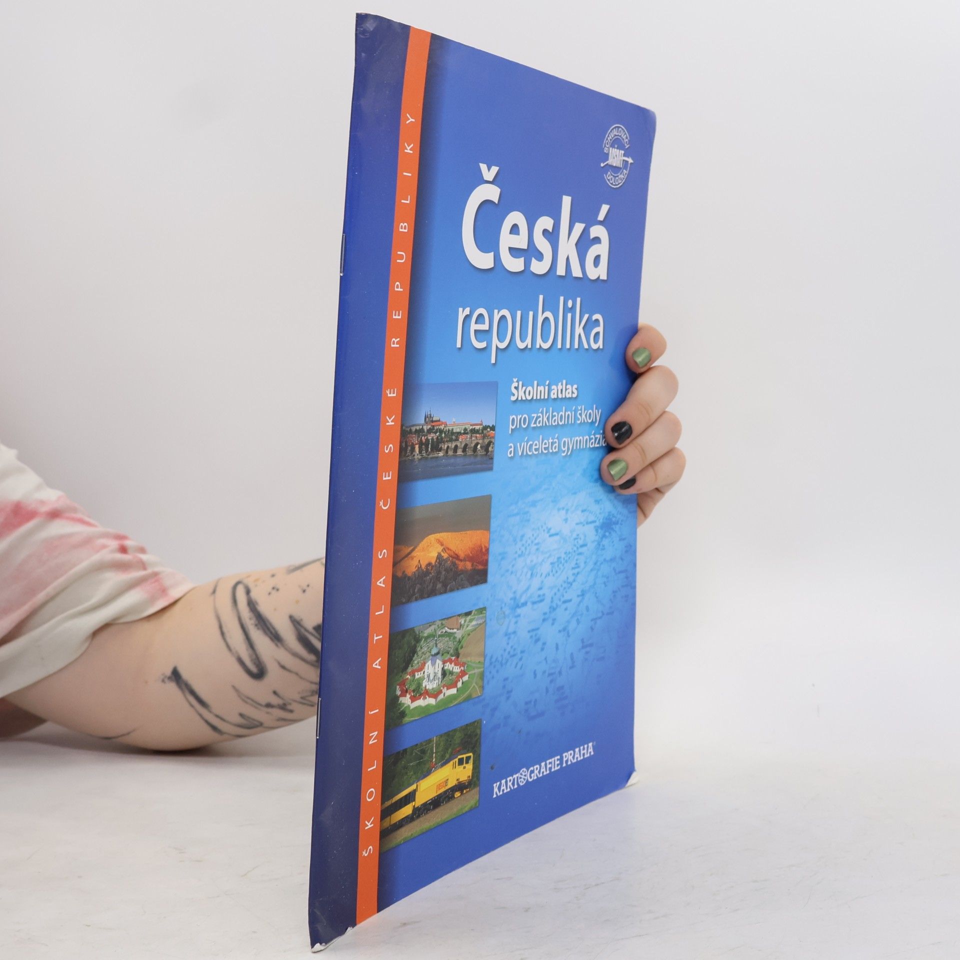 Various authors Česká republika školní atlas pro základní školy a víceletá gymnázia