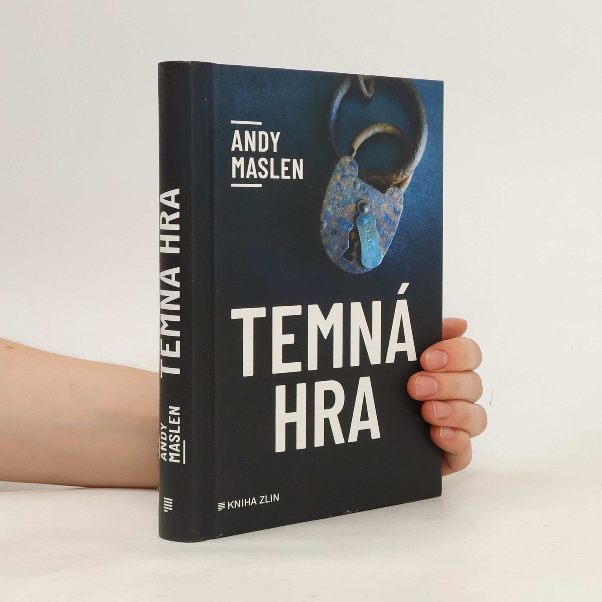 Adéla Špínová Temná hra