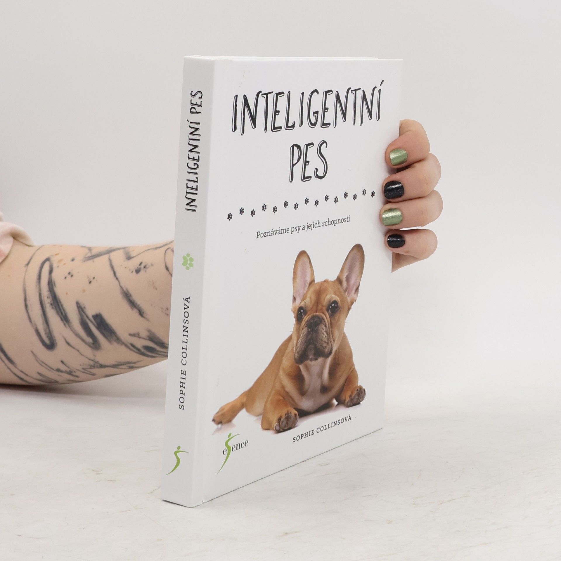 Sophie Collins Inteligentní pes
