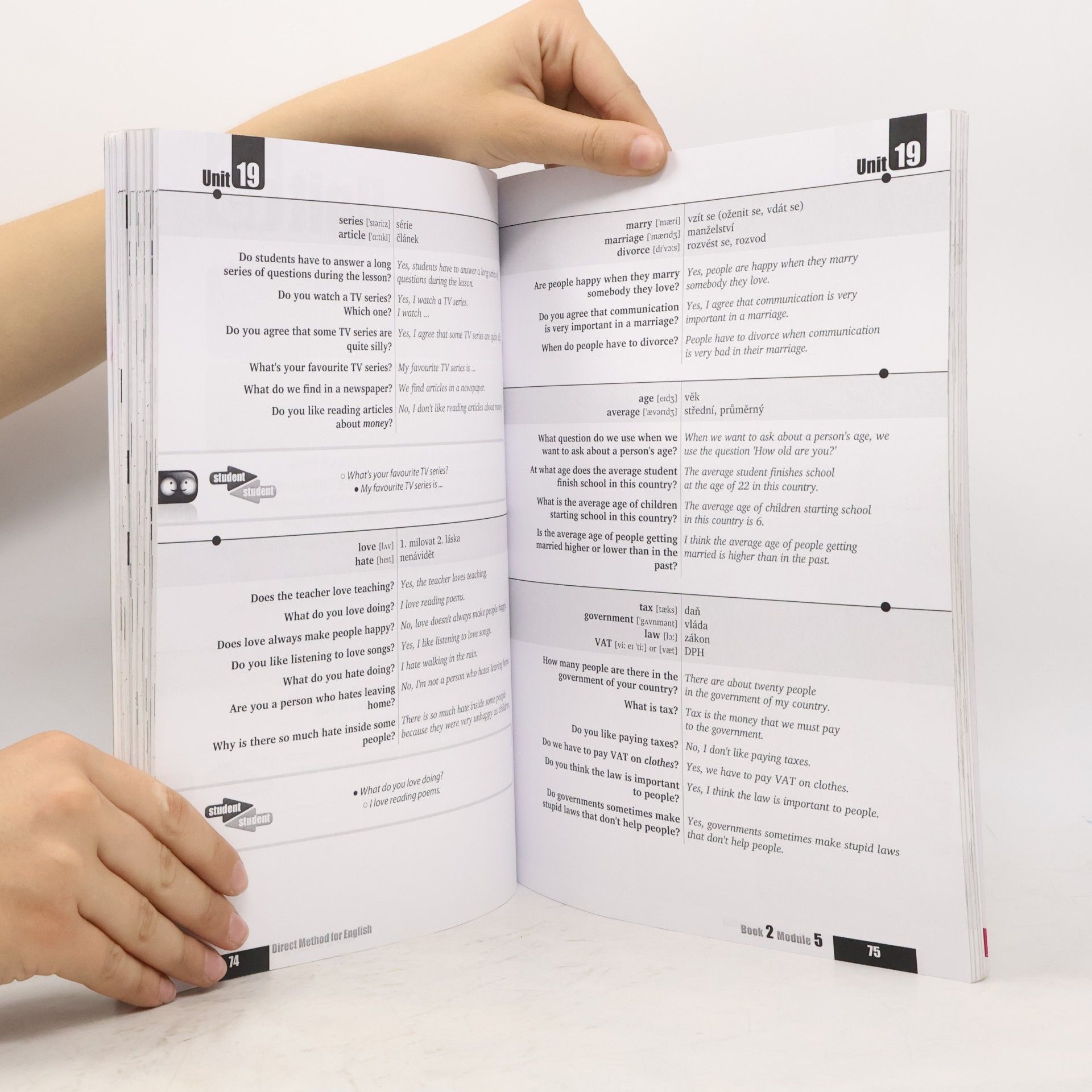 Various authors Direct - Method for English. Czech edition, student´s book 2