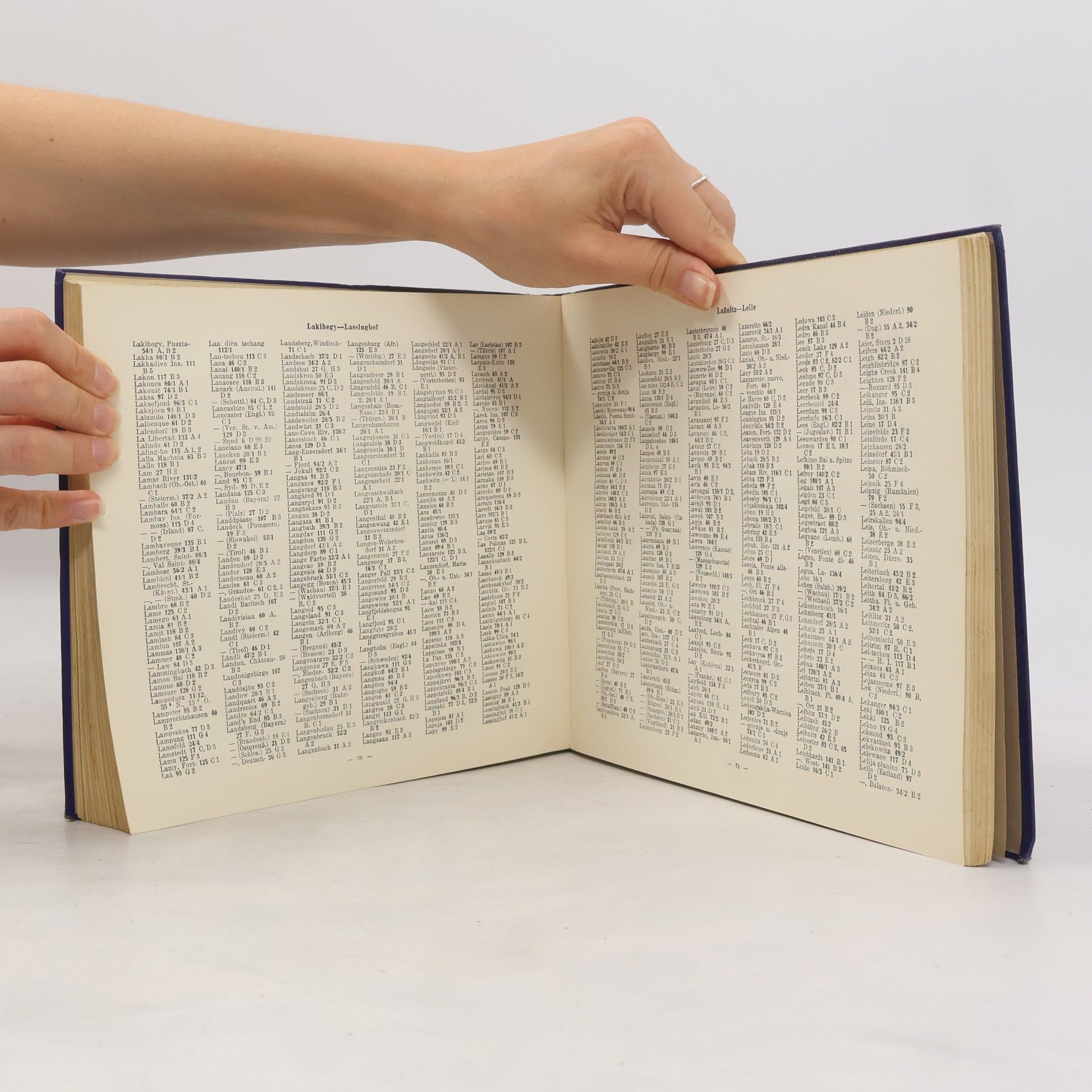 G. Freytag G. Freytag's Welt-Atlas
