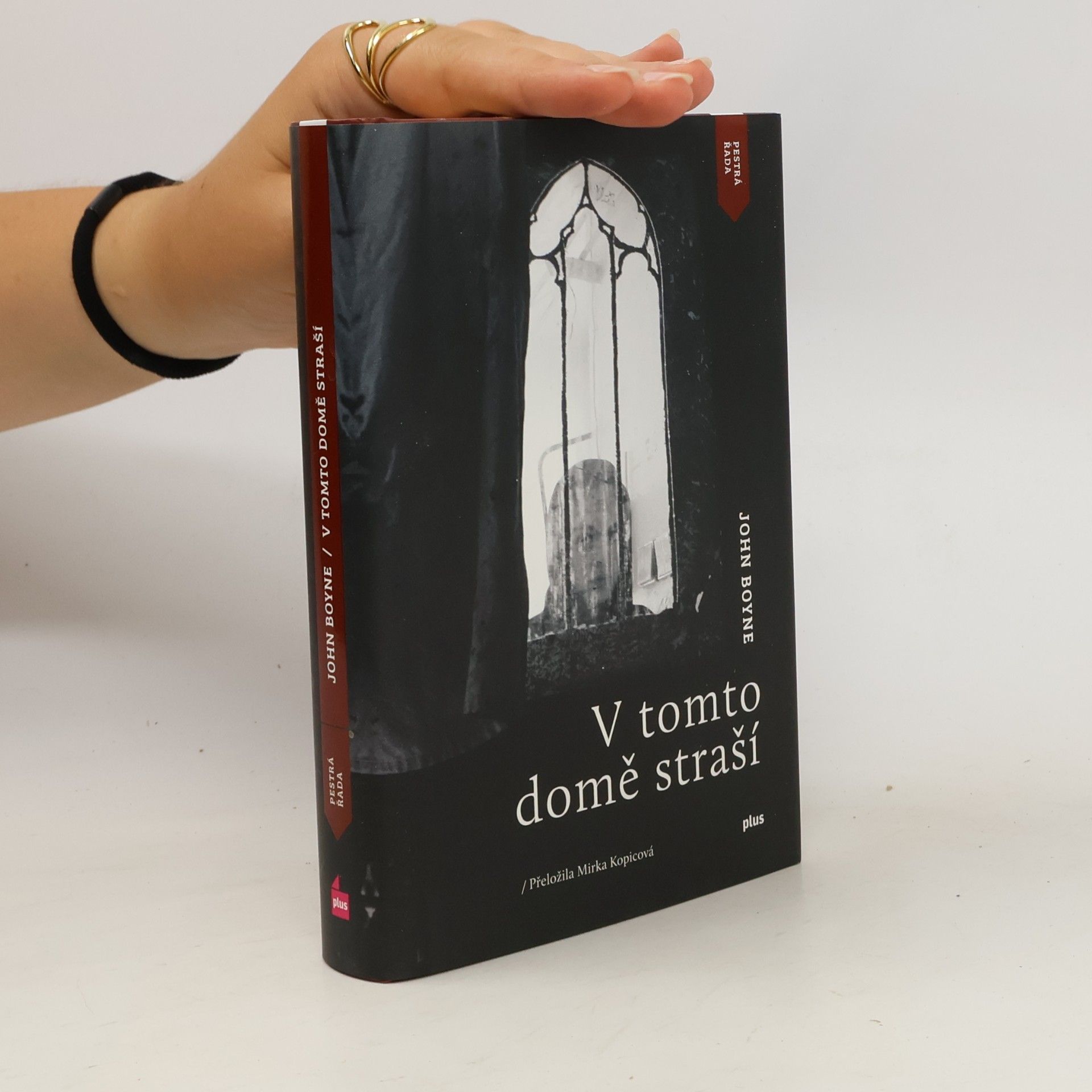 V tomto domě straší
