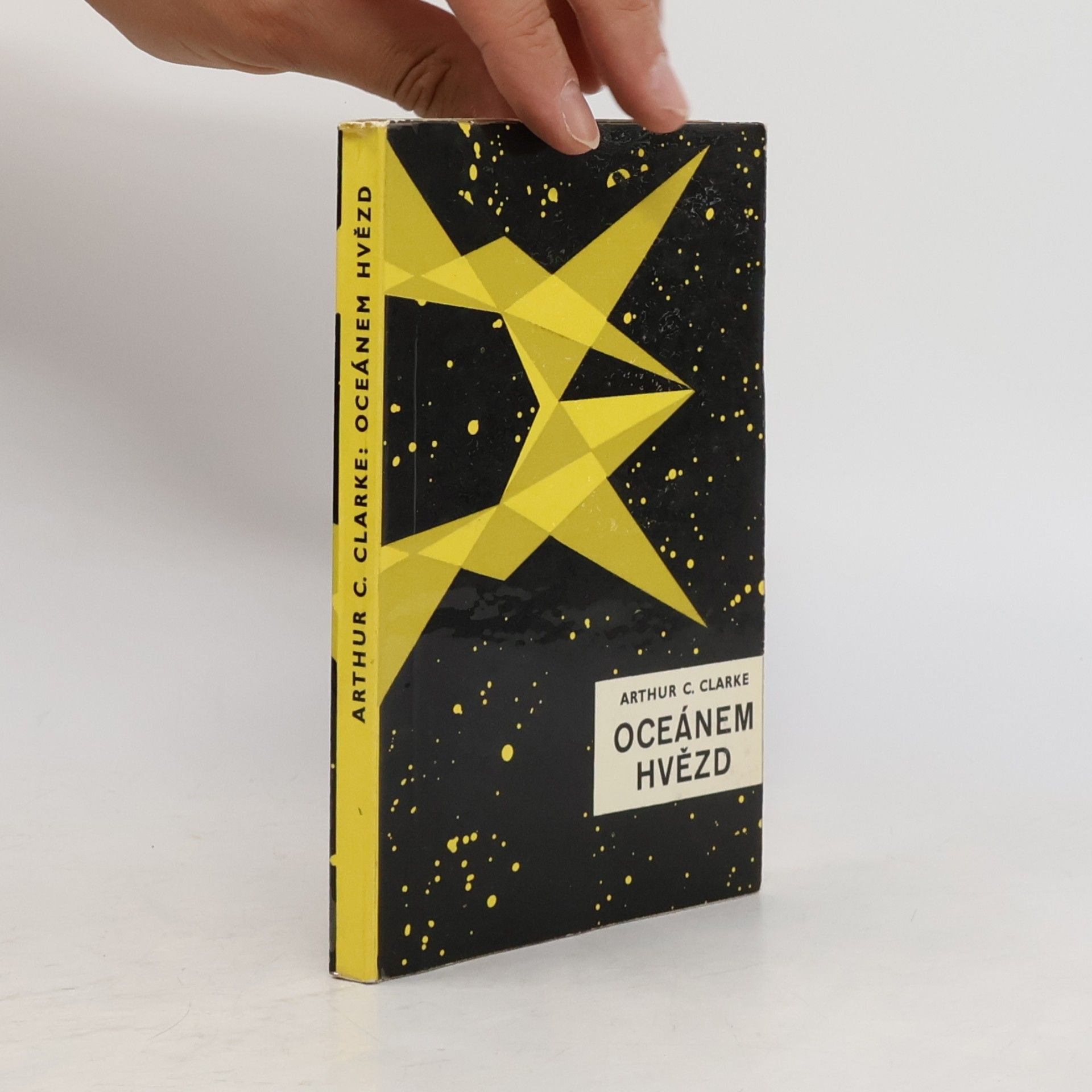 Arthur C. Clarke Oceánem hvězd