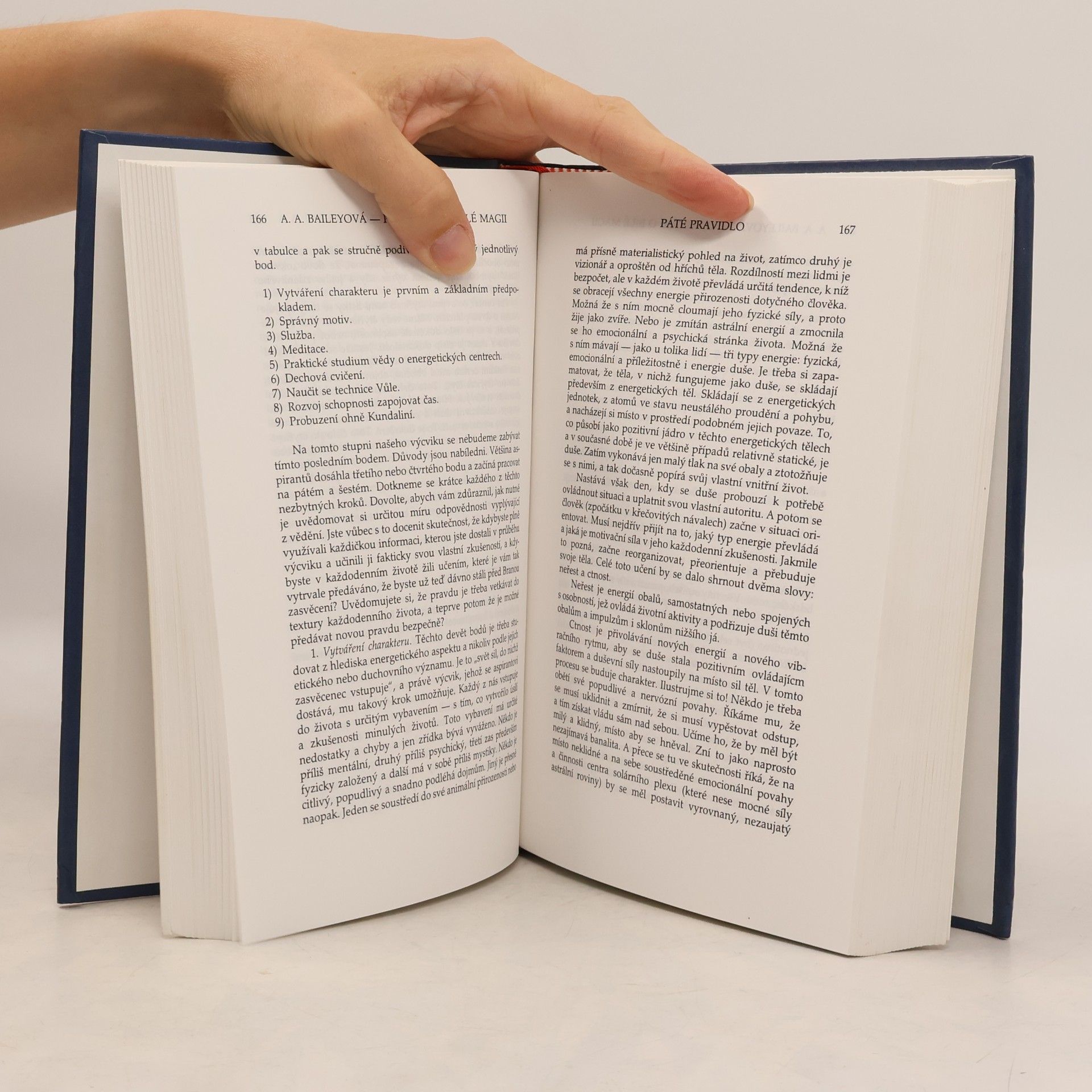Alice A. Baileyová Pojednání o bílé magii, čili, Cesta učedníka